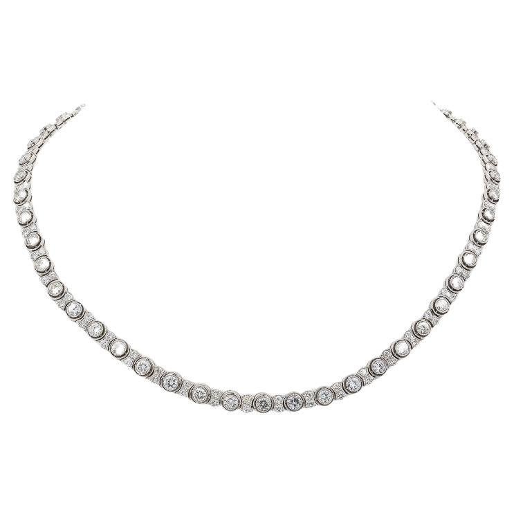 18.00 Karat Lünettenfassung Rundschliff Diamant Riviera Halskette