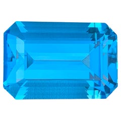 18.00 Carat Natural Loose Swiss Blue Topaz Emerald Shape Gemstone 18.00 Carat Natural Loose Swiss Blue Topaz Emerald Shape Gemstone