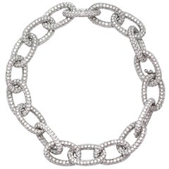 18.00 Carat Round Diamond 18 Karat White Gold Pave Set Diamond Chain Bracelet