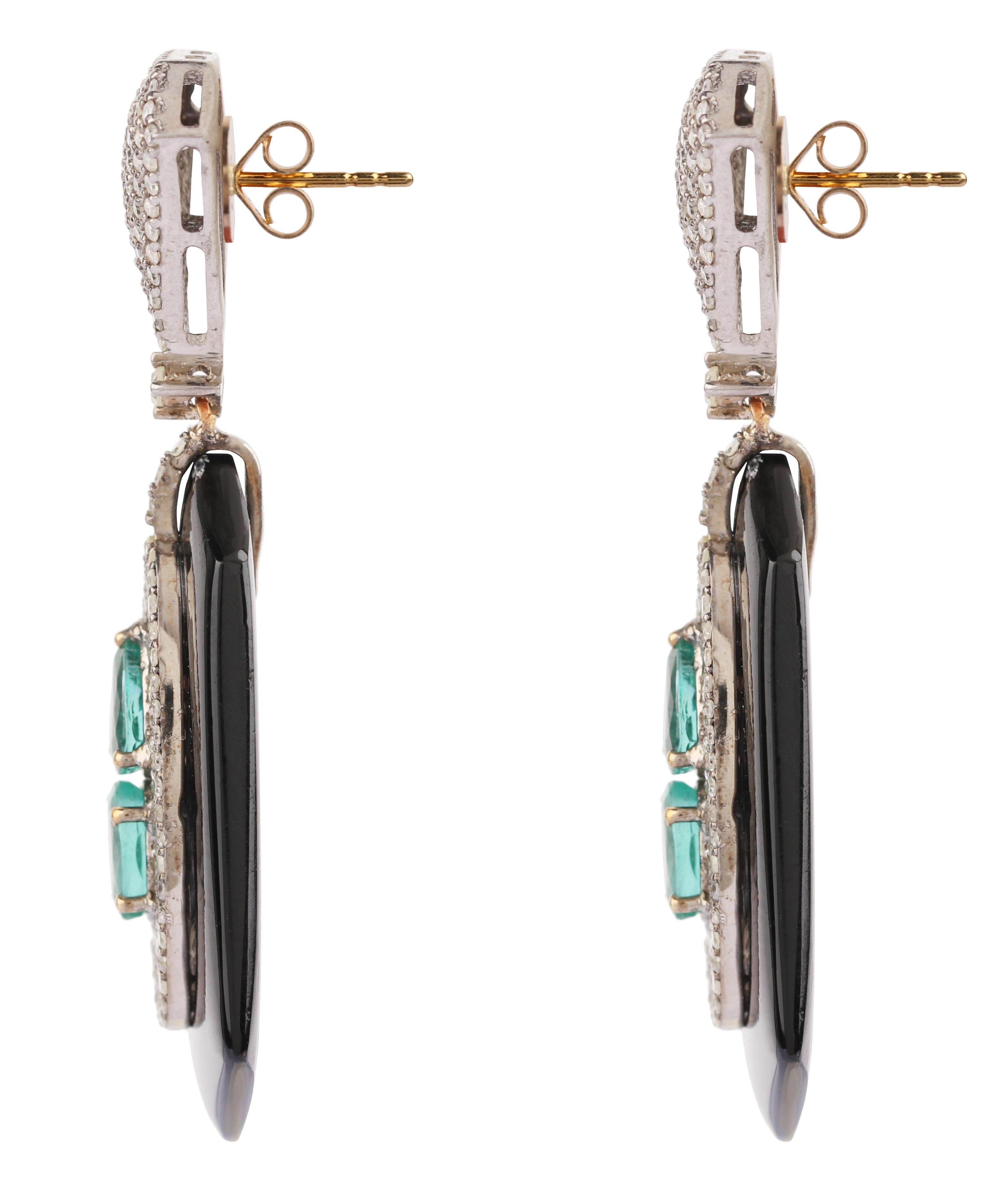 Pear Cut 18.00 Carats Diamond, Emerald, and Black Onyx Drop Earrings in Art-Deco Style For Sale