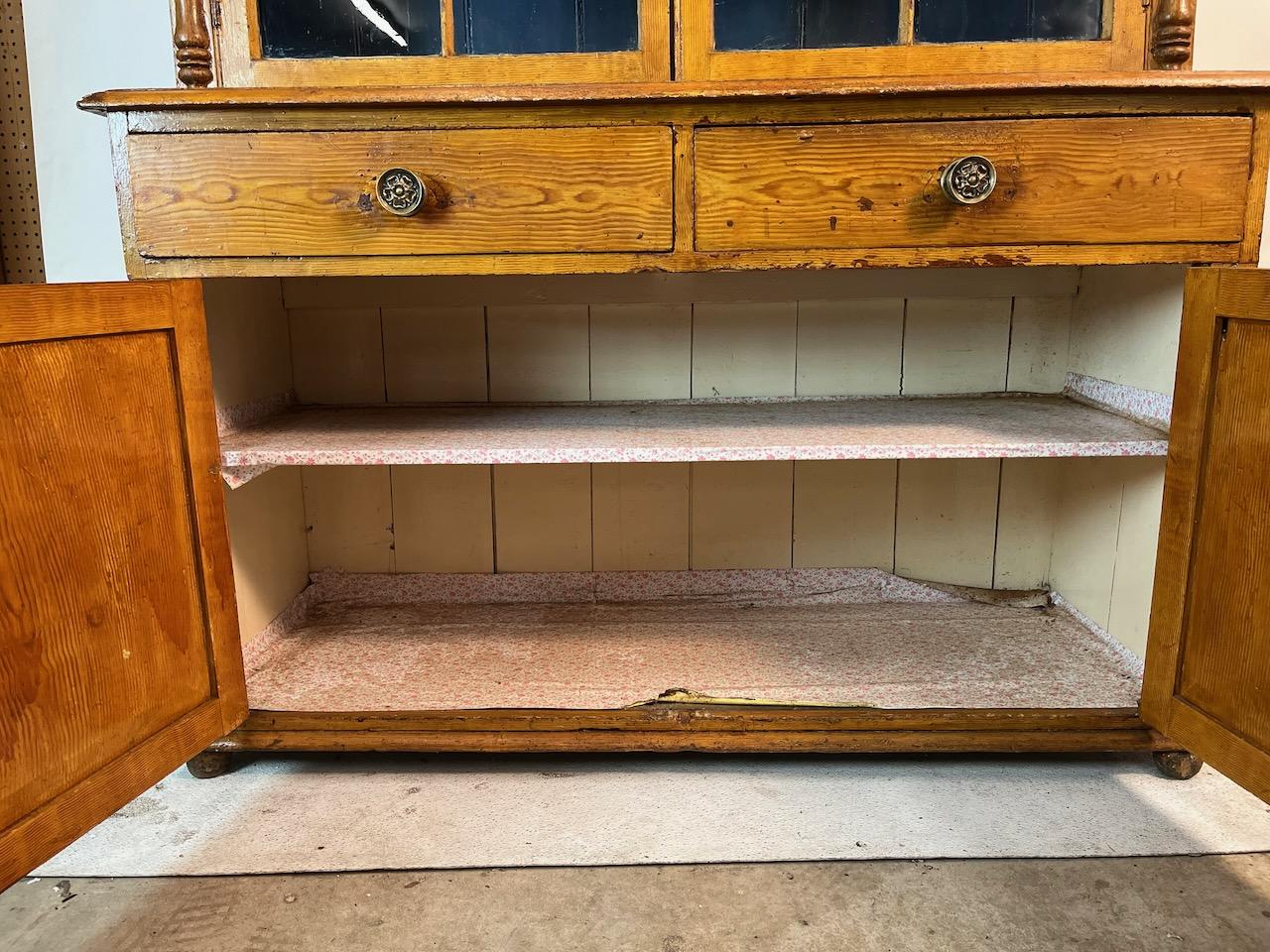 1800 Classic Stepback Cabinet 5