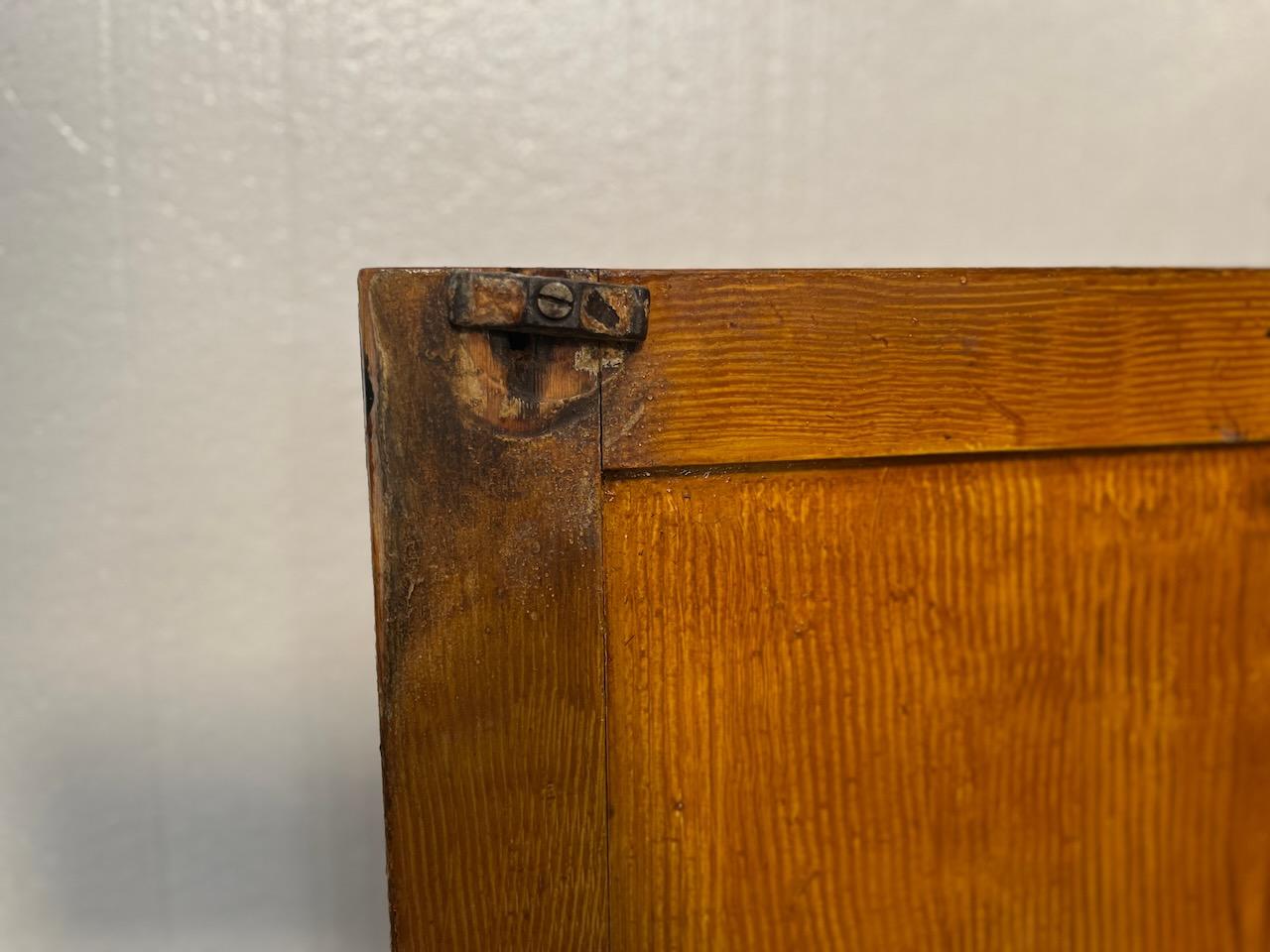 1800 Classic Stepback Cabinet 9