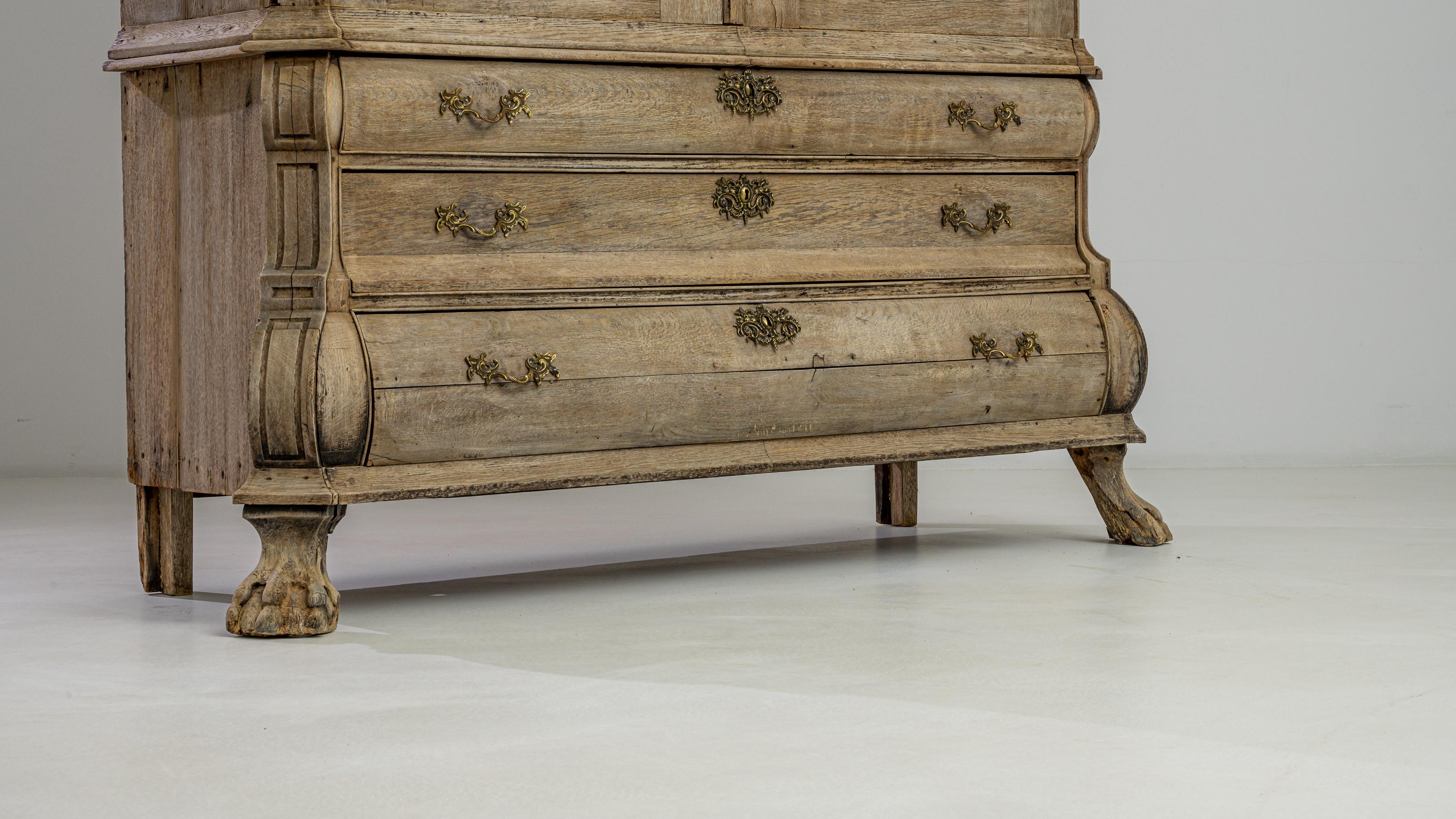 1800 Dutch Bleached Oak Cabinet 6