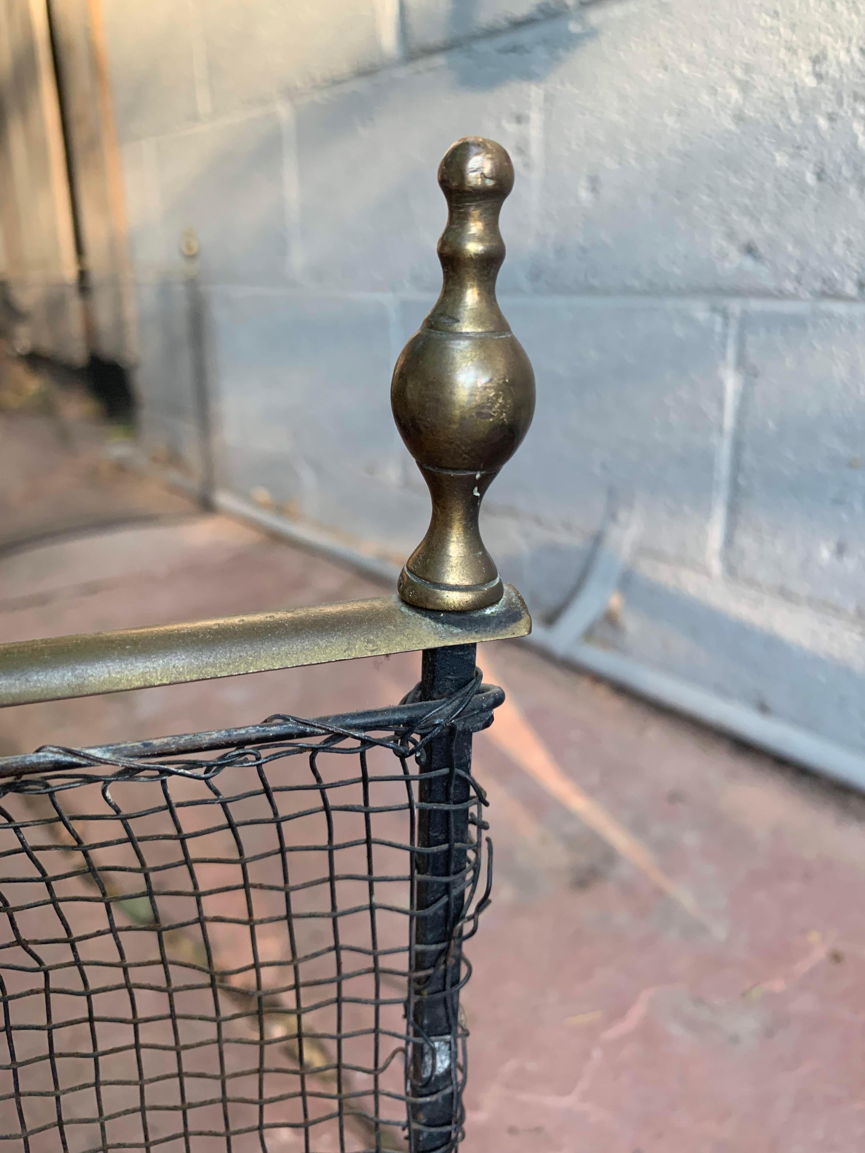 1800 Federal Style Brass and Wire Steeple Top Fire Fender For Sale 1