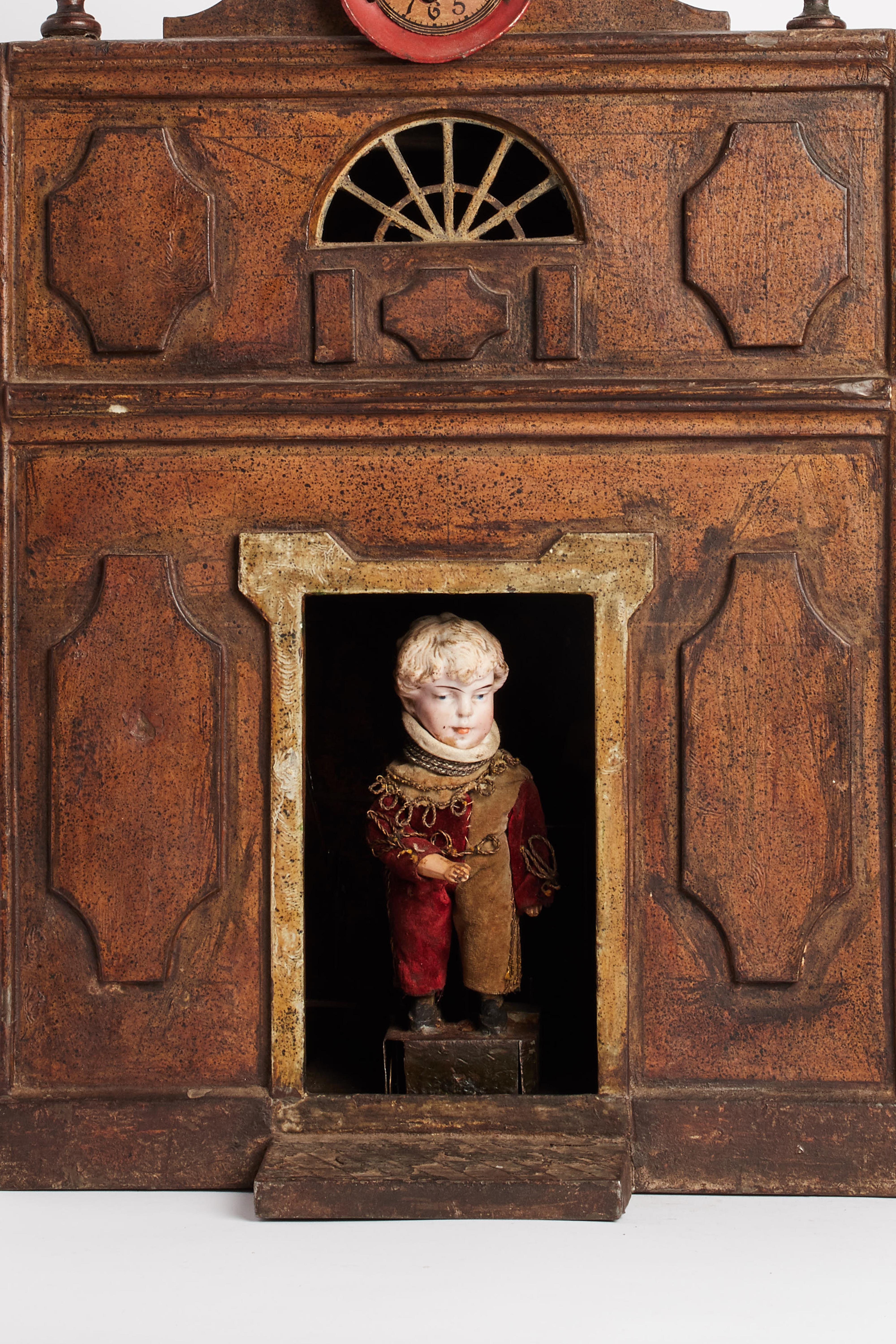1800 Italian, Unusual Automata Made in the Shape of a House In Excellent Condition In Milan, IT
