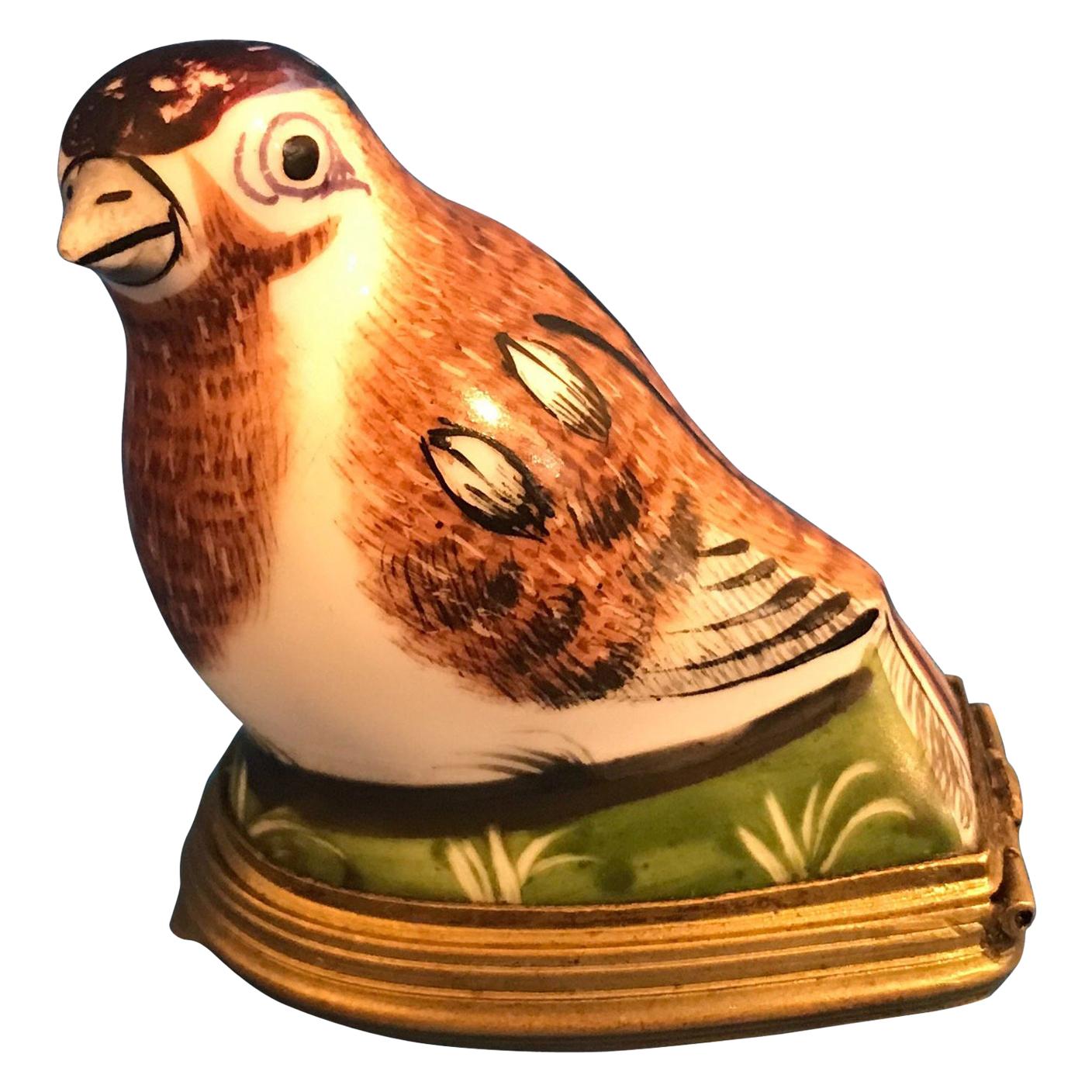 1800 Porcelain Bonbonniere of a Painted Bird For Sale