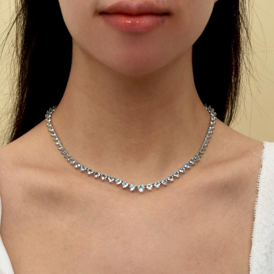 Heart Aquamarine Riviera Graduated Tennis Necklace in White Gold In New Condition In Rowland Heights, CA