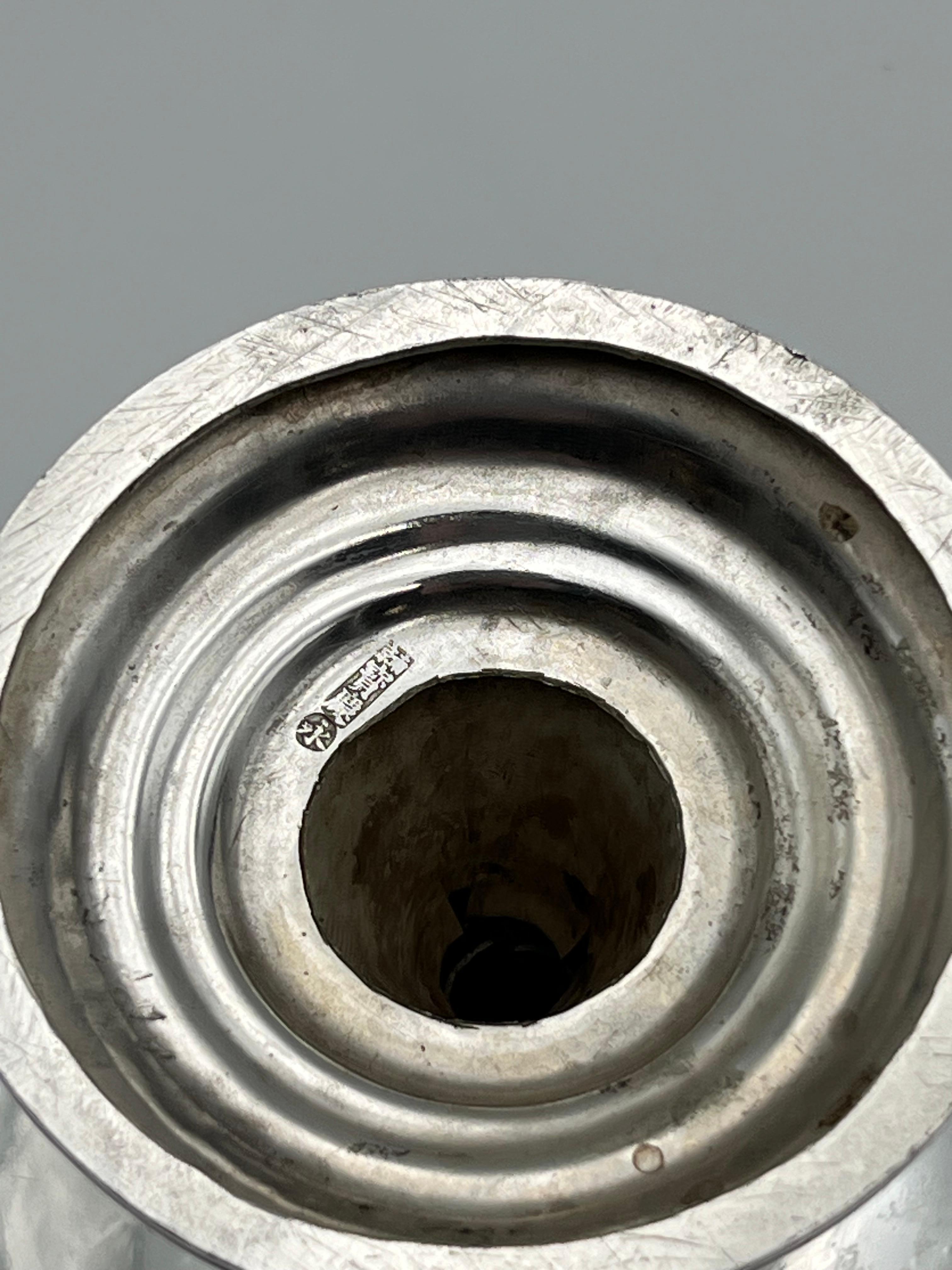 1800 - Un'antica base d'argento cinese / Tazza, fatta a mano, Nanchino in vendita 5
