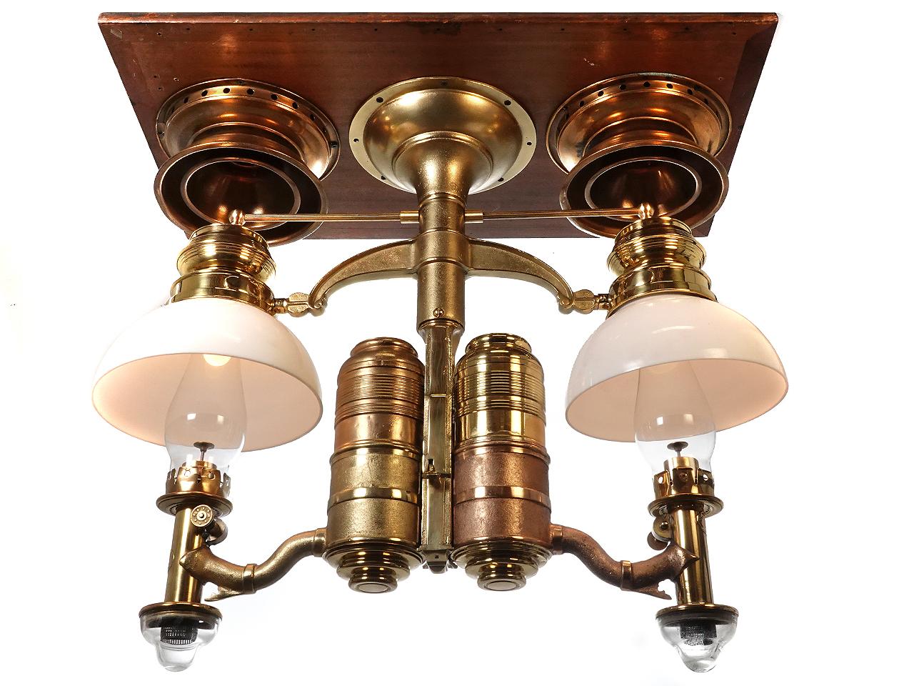 Vittoriano Lampadario per vagone da pranzo della ferrovia Adams & Westlake del 1800 e catalizzatori di fumo in vendita