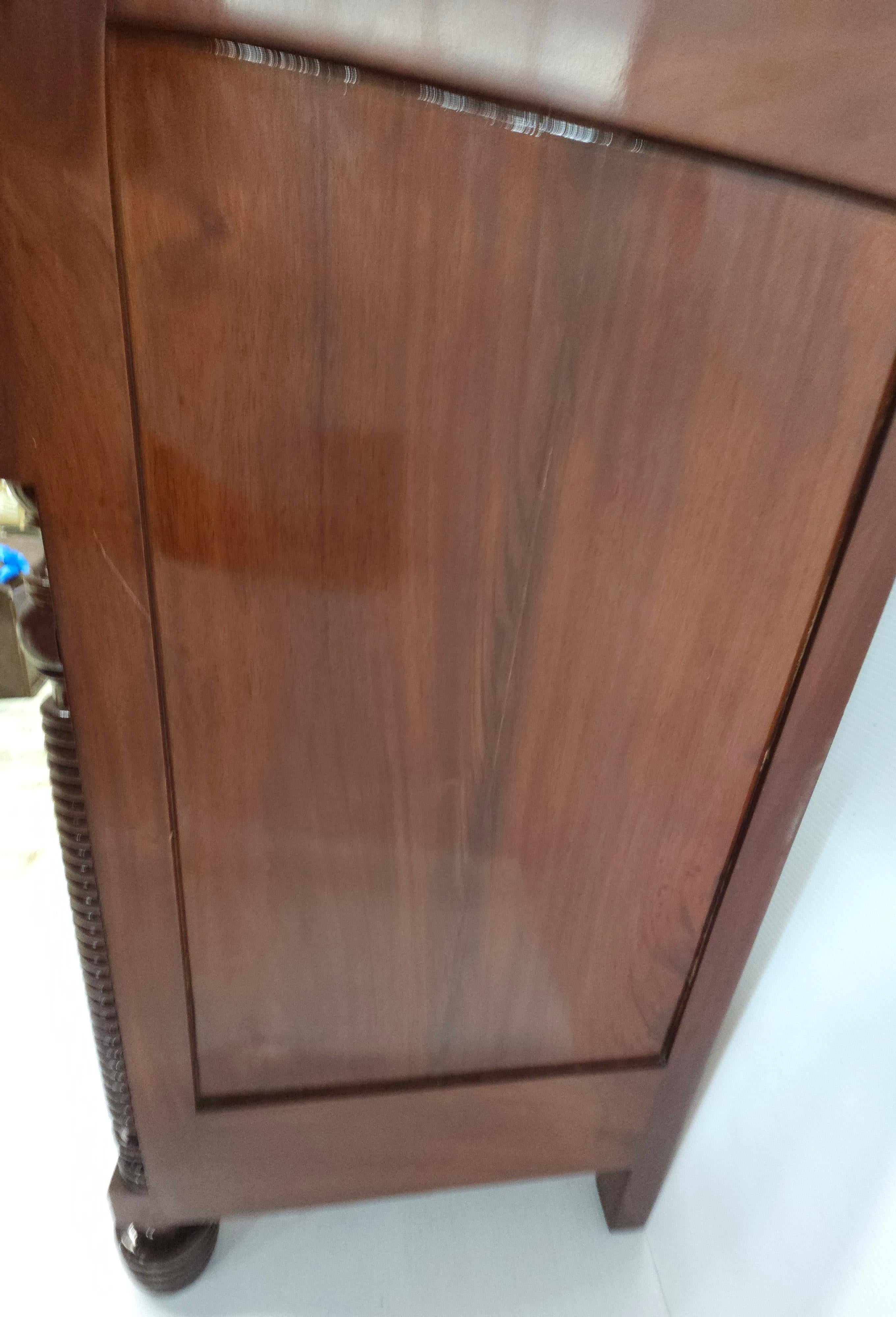 19th Century 1800s American Federal Mahogany Butler's Secretary Desk For Sale