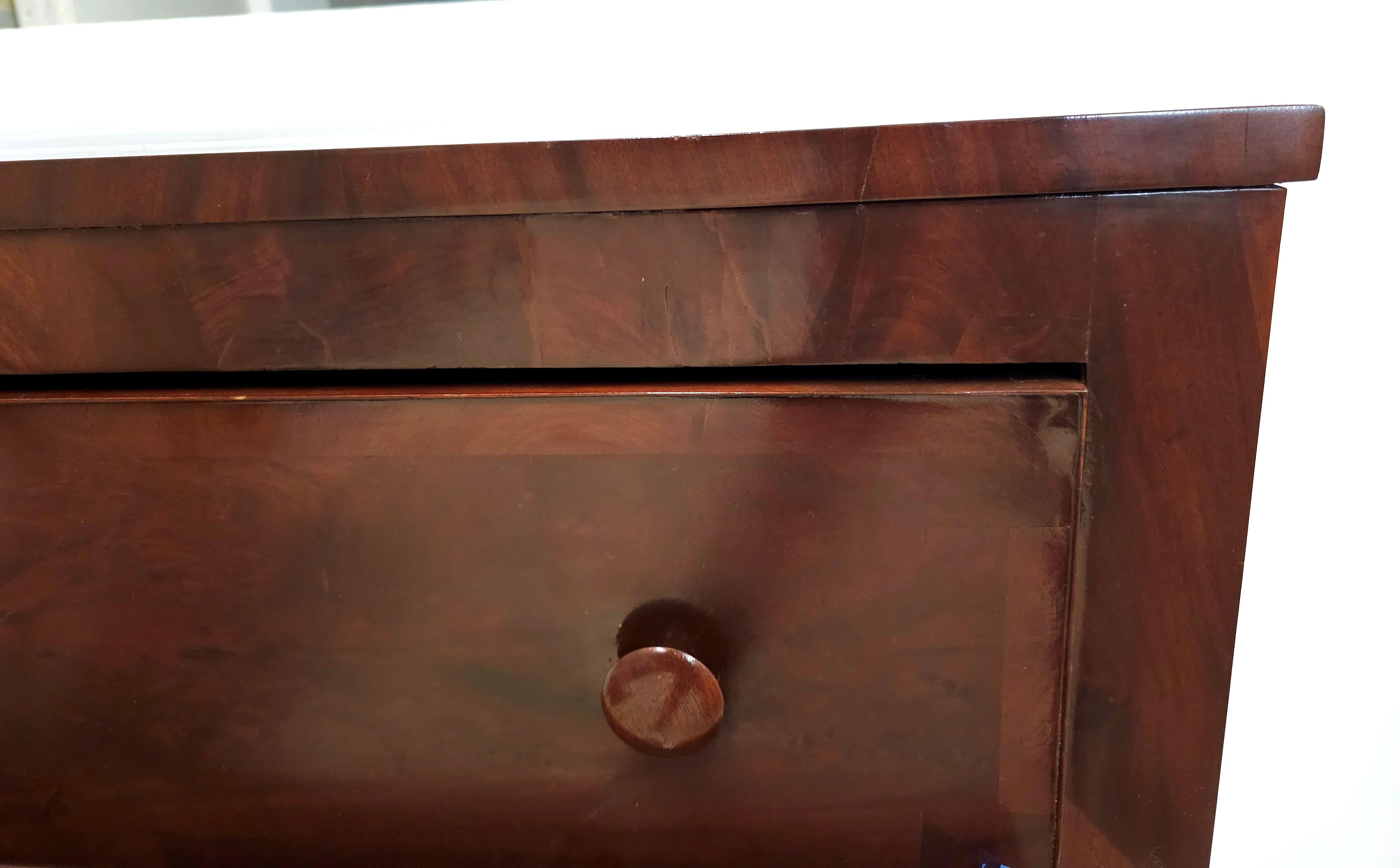 1800s American Federal Mahogany Butler's Secretary Desk For Sale 2