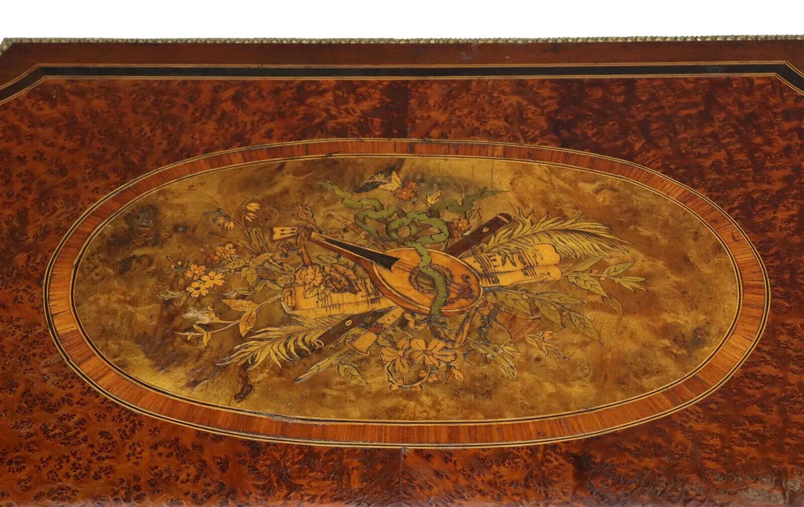 Antiquités des années 1800, (2) Paire de tables à poser en marqueterie Napoléon III ! en vente 4