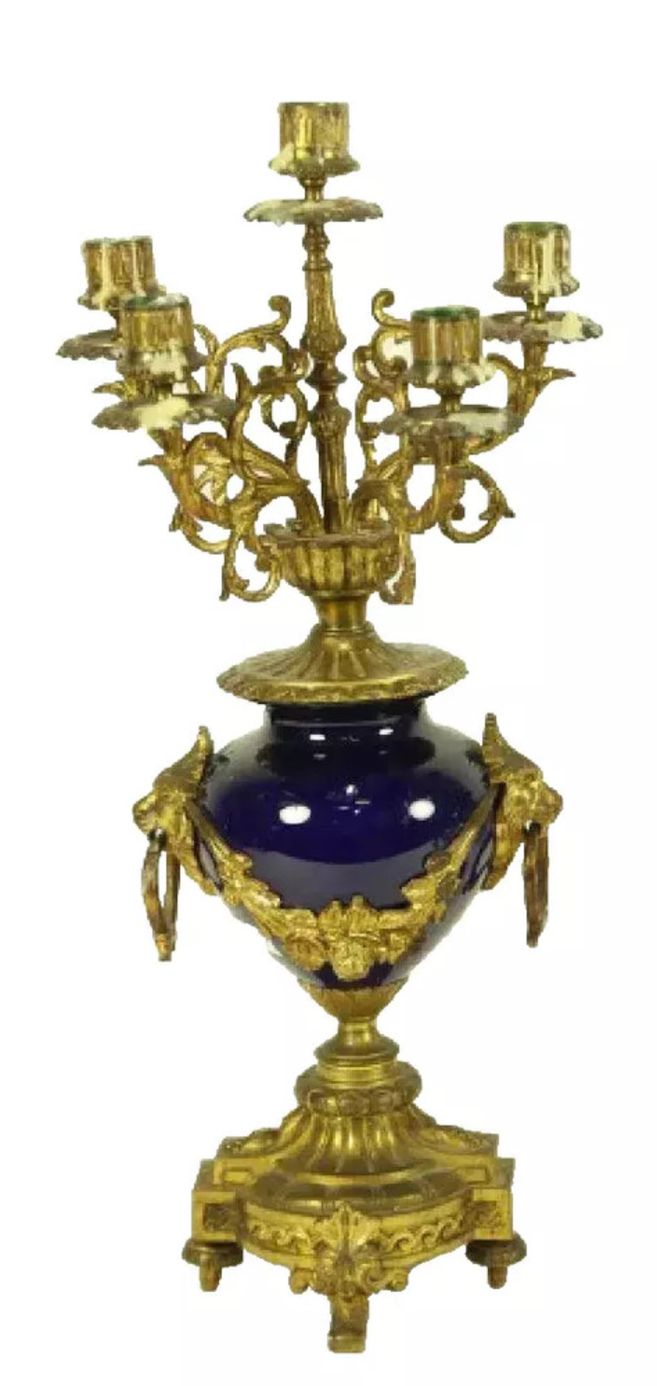 Antico del 1800  Candelabro in bronzo, francese, porcellana, blu profondo, set di due in vendita 1