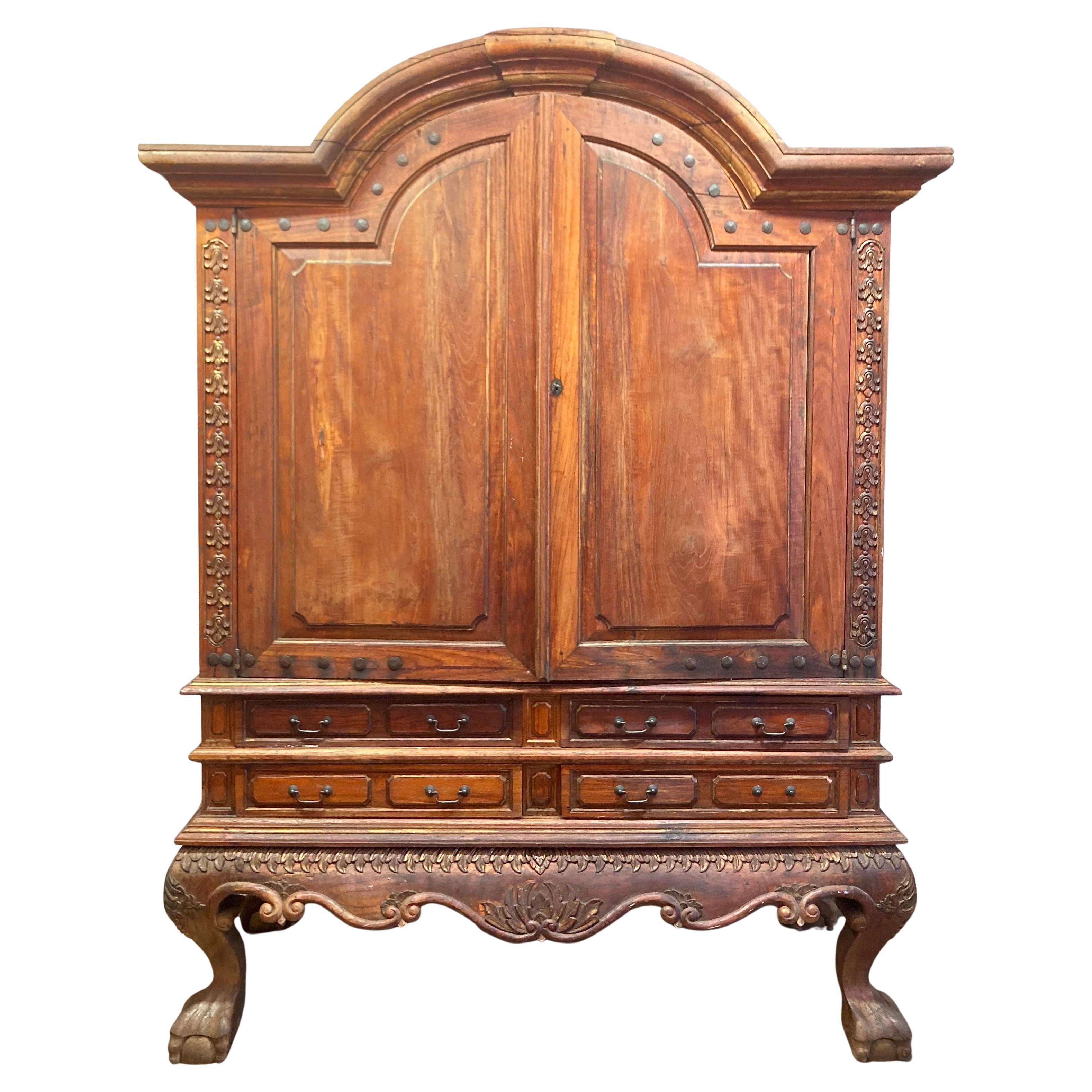 1800s Antike holländische Kolonialstil Teakholz Armoire