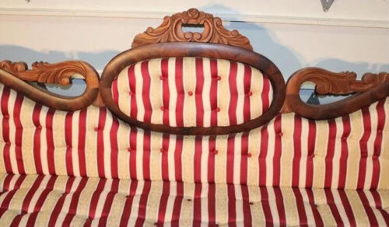 1800's Antique Empire Period, Medallion Back, New Upholstery, Red/Beige Sofa

Beautiful with New Upholstery, Antique Sofa, Empire Period, Medallion Back, New Upholstery, Red/Beige, 19th Century, 1800's!

This antique sofa from the Empire Period