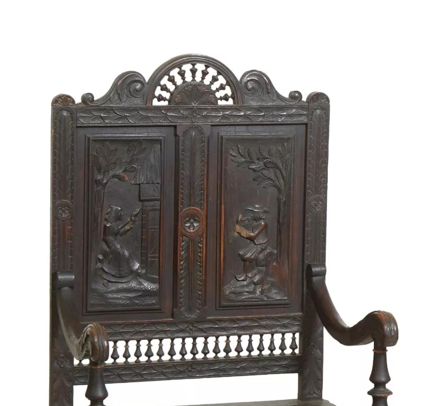 Precioso sillón antiguo,  Bretón francés, roble tallado,  Cresta espigada, L. s. XIX, 1800

Sillón provincial francés de roble tallado, finales del s. XIX, Bretaña, con una cresta de huso arqueada, sobre un respaldo figurado tallado y brazos en