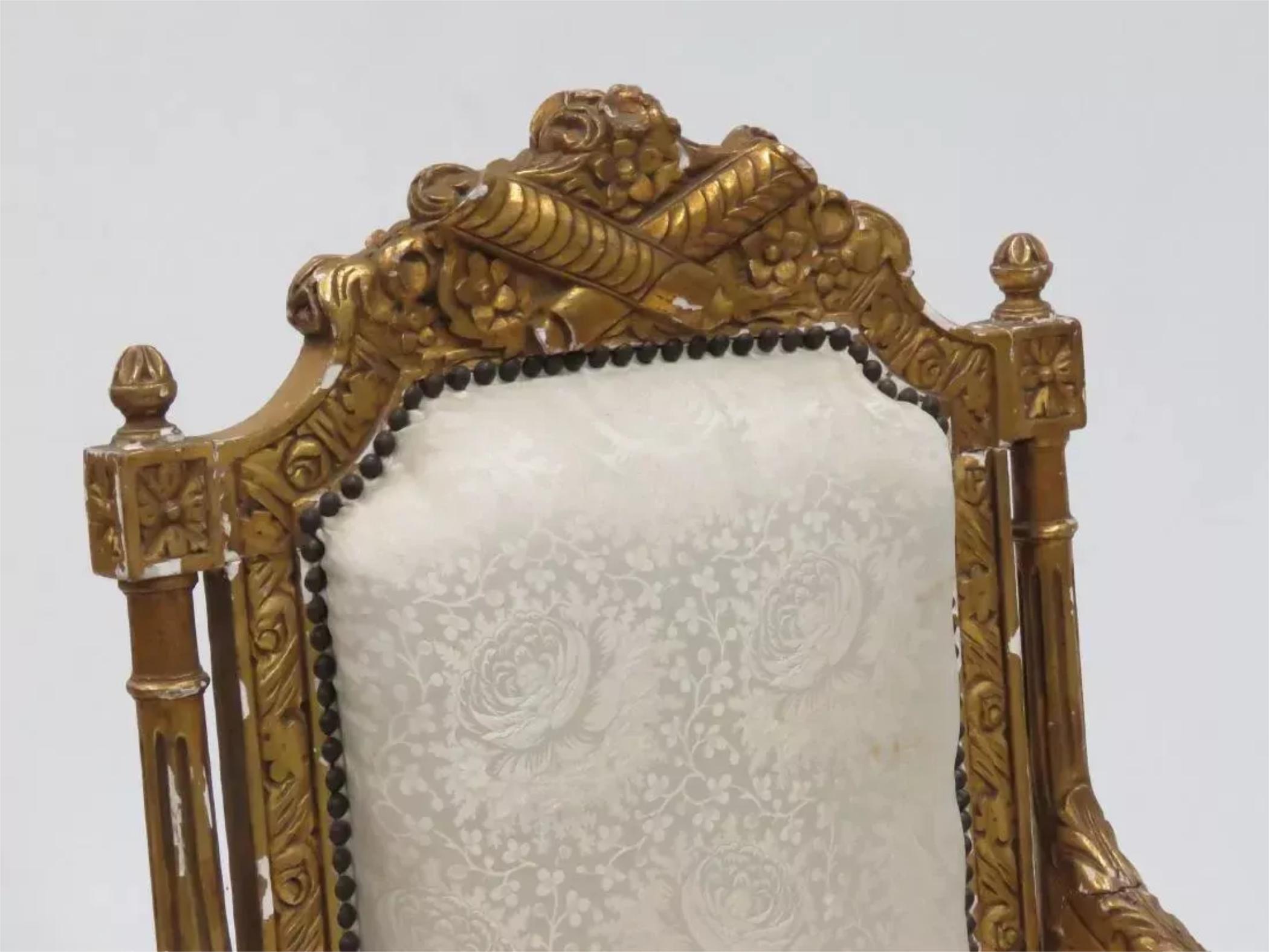 Antique French del 1800, sedie e divano dorati, bianco sporco, set da salotto, set di 3 persone in vendita 7
