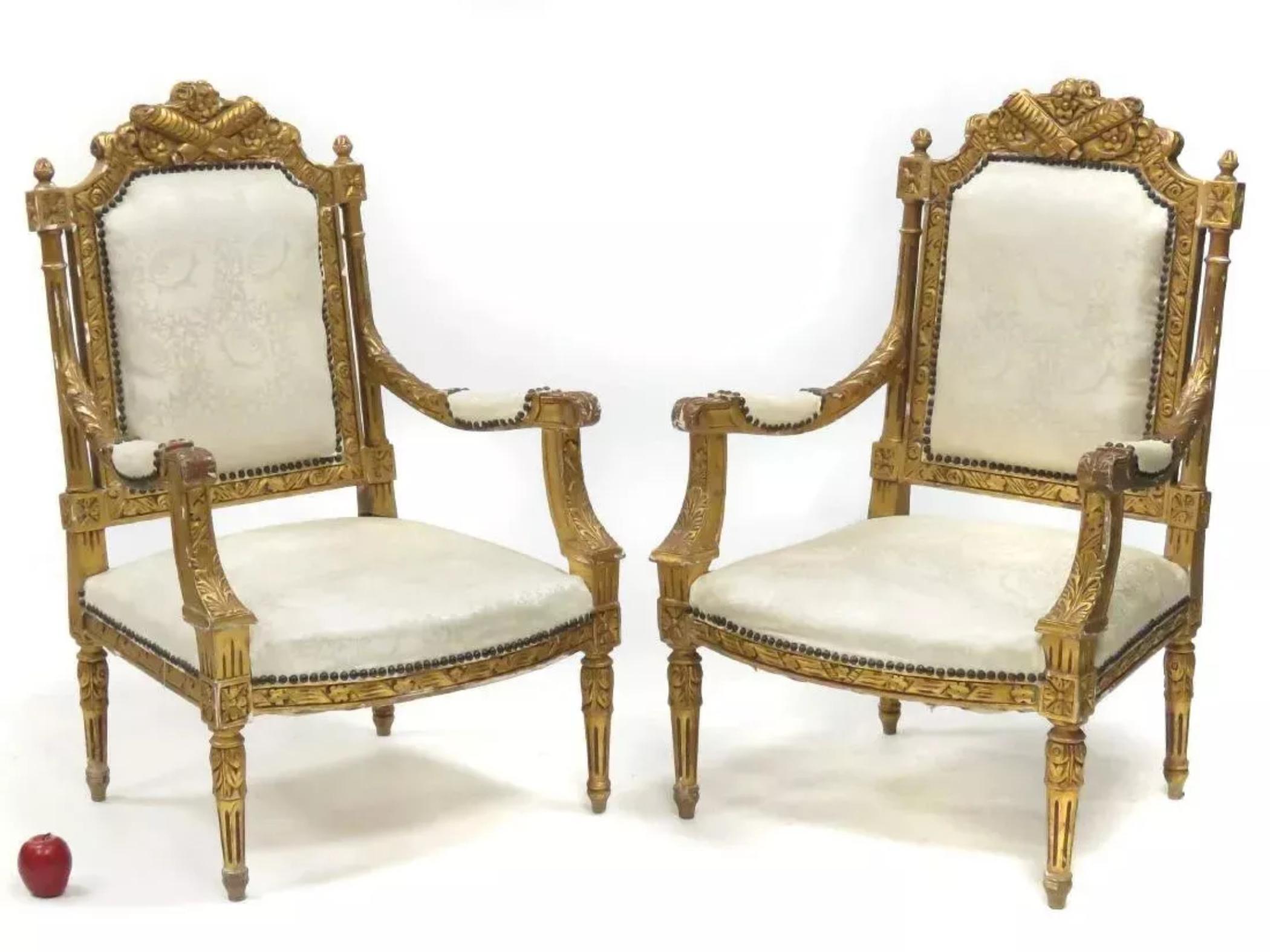 Antique French del 1800, sedie e divano dorati, bianco sporco, set da salotto, set di 3 persone in vendita 1