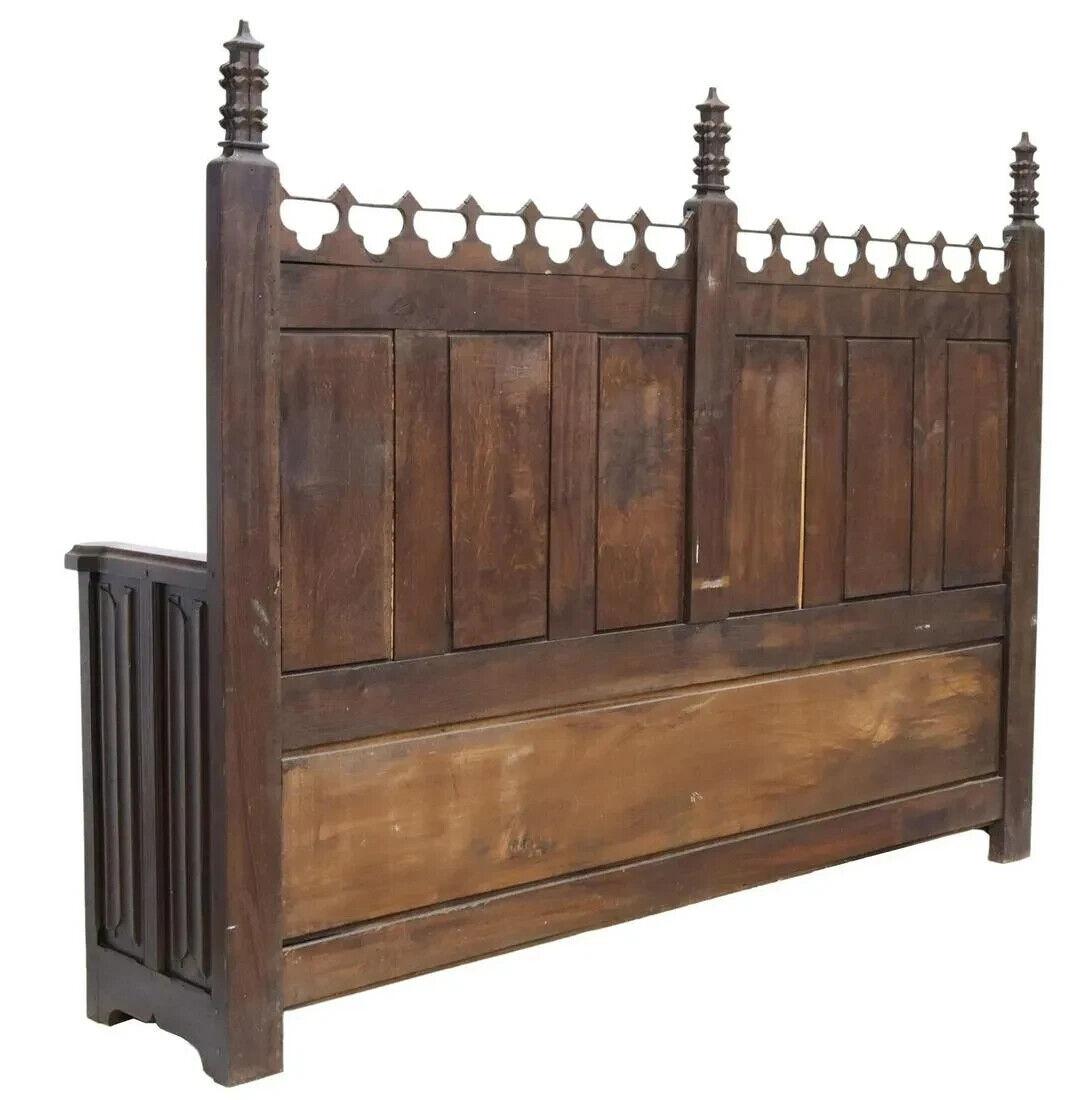 1800's Antique French Gothic Revival, Carved Wood, Oak Hall Bench and Coffer!! 1