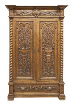 1800s Antique French Henri ii Style, Foliate Carved, Molded Cornice Armoire!!
