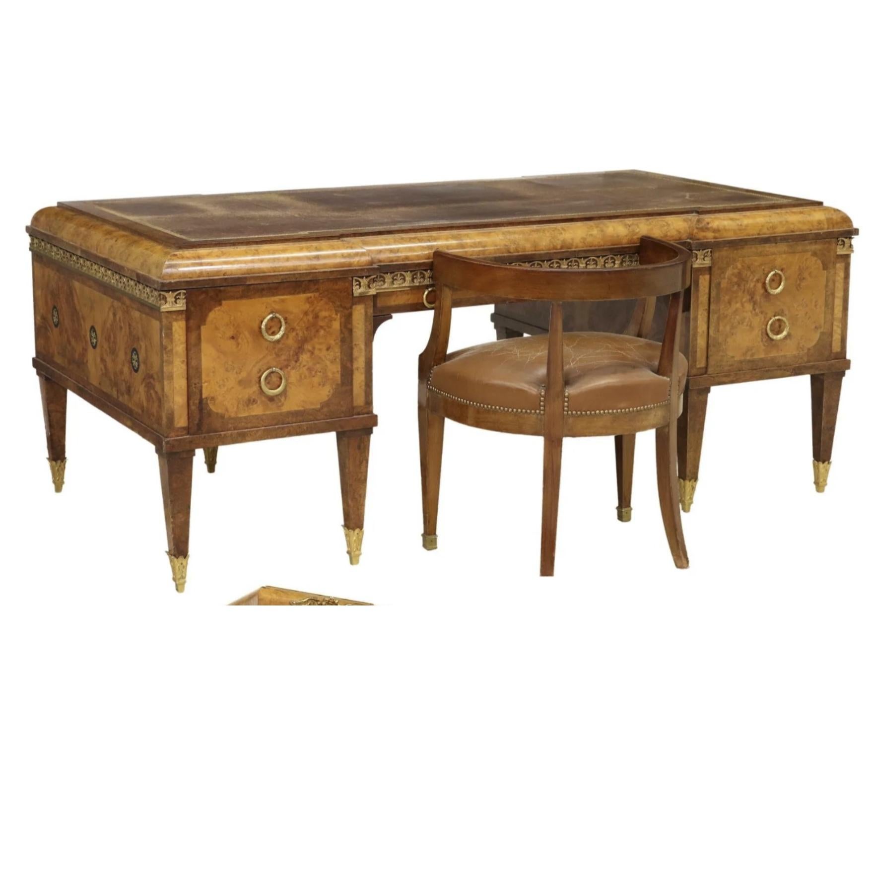 Extradinaire Ensemble de bureau en bois de ronce, monté sur ormeau, 1800s Antique Français, Ensemble de 3 !

Bureau ancien, suite de bureau, ensemble de 3 pièces en bois de ronce monté sur ormeau, années 1800 !

qualité vraiment exceptionnelle,