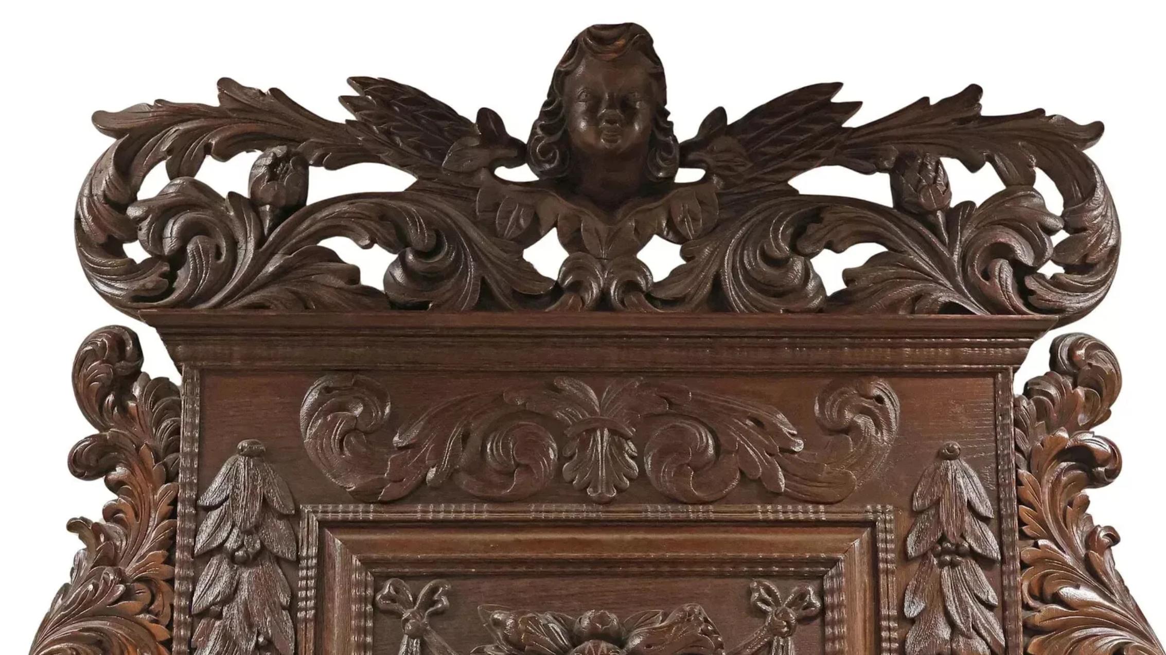 Antiguo renacimiento francés de 1800, tallado, roble, cuatro postes, ¡cama de prueba! Roble en venta