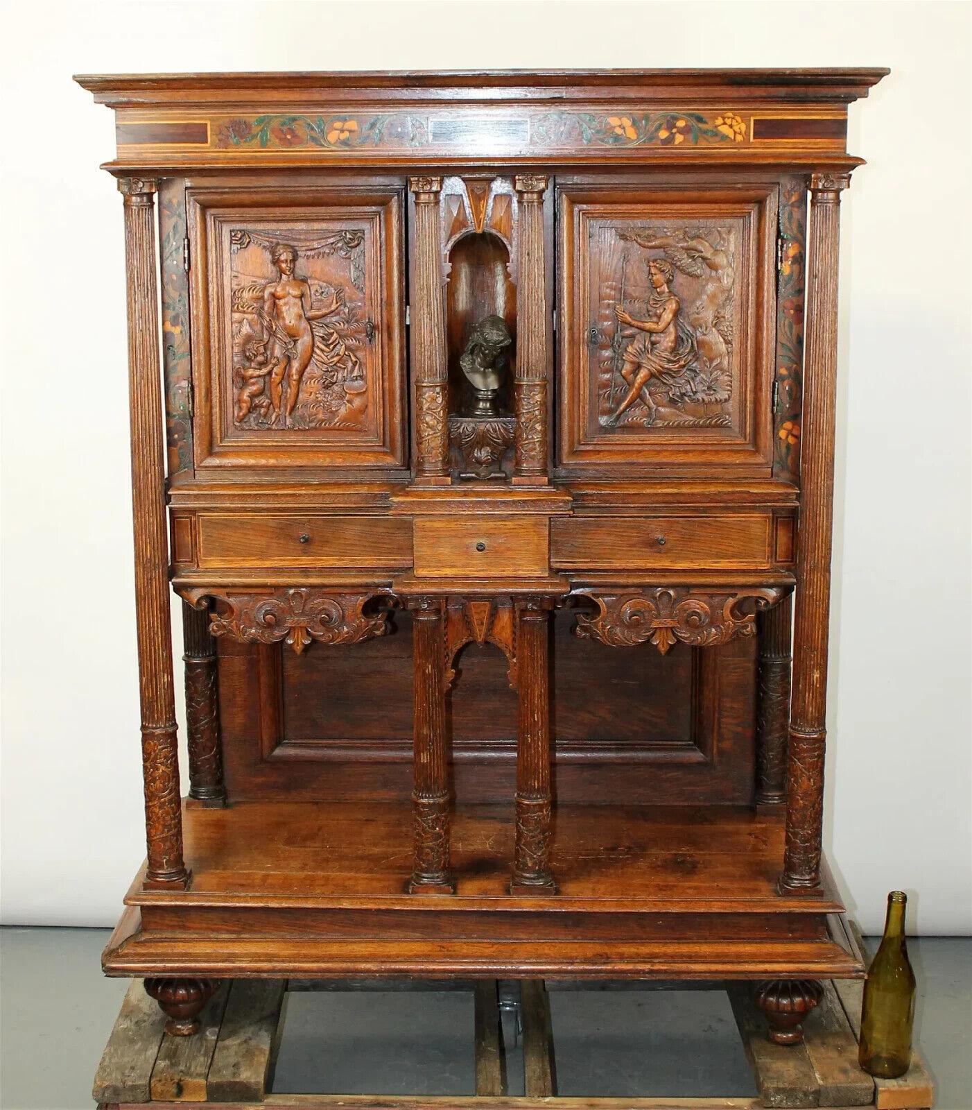 1800's Antique French Renaissance Revival, Carved, Shelves, Wine Cabinet!! In Good Condition For Sale In Austin, TX