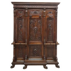 1800's Antiguo Renacimiento Italiano, Tallado, Nogal, Árbol de Salón Foliado