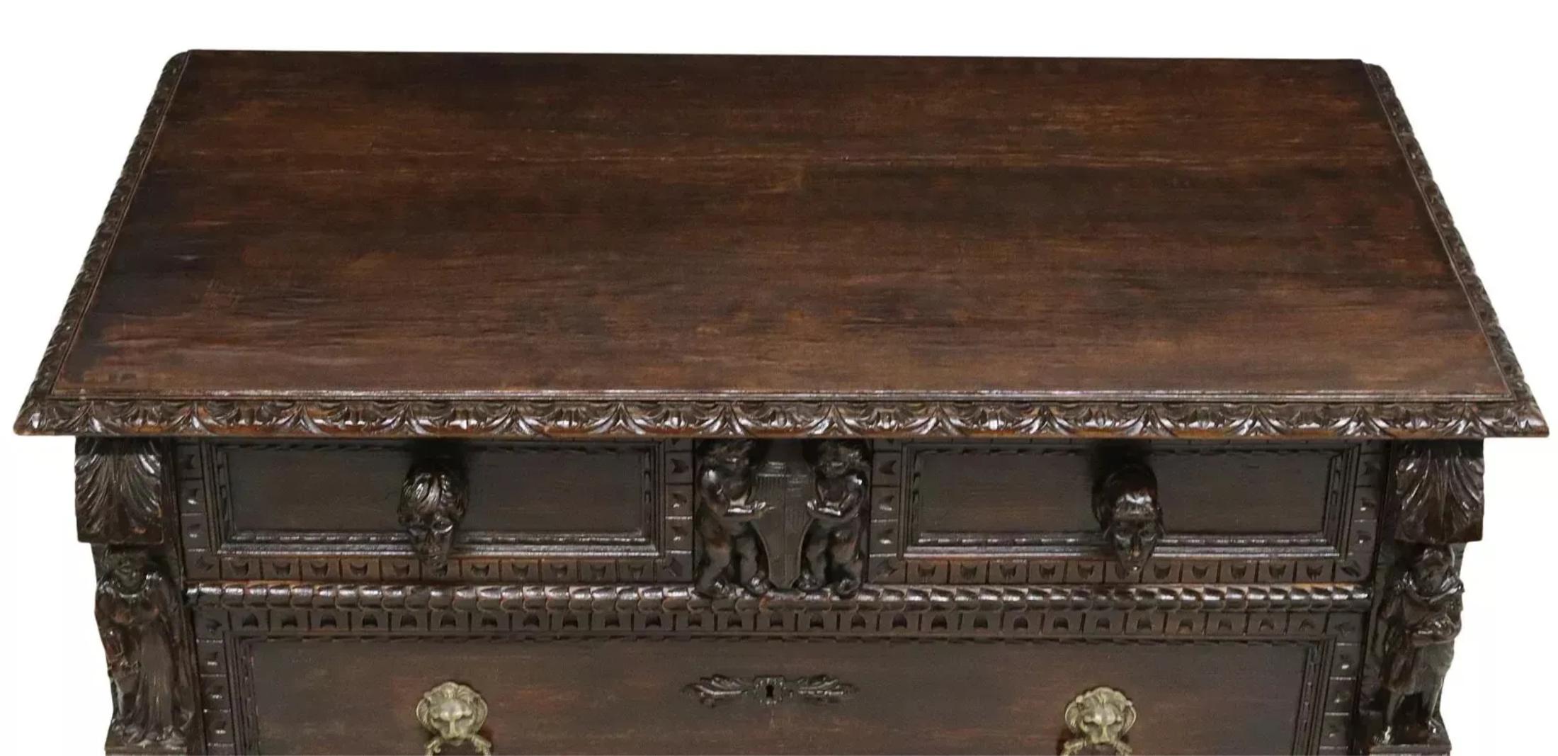 1800's Antiguo Renacimiento Italiano, Figural, Cómoda Tallada Renacimiento renacentista en venta