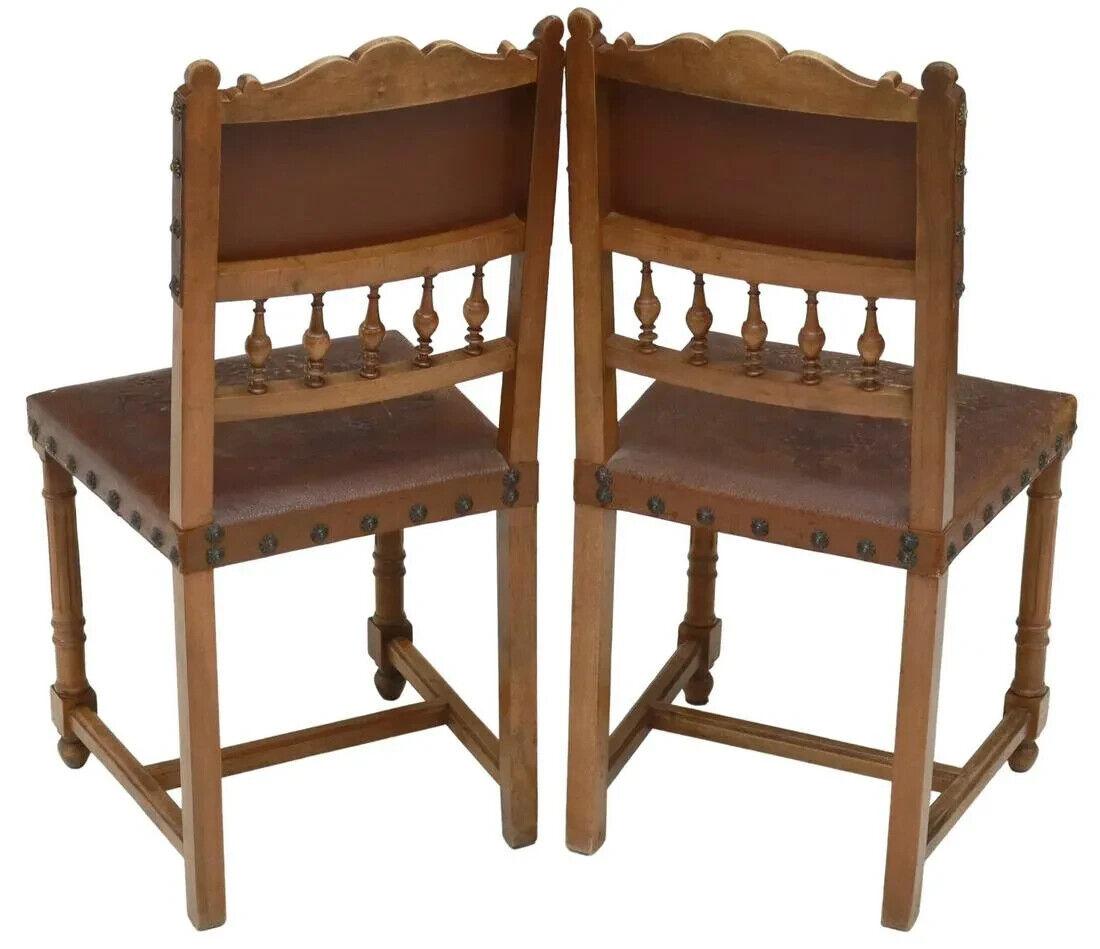 Européen Ensemble de 6 chaises de salle à manger en noyer, style Henri II, des années 1800, en cuir ancien en vente