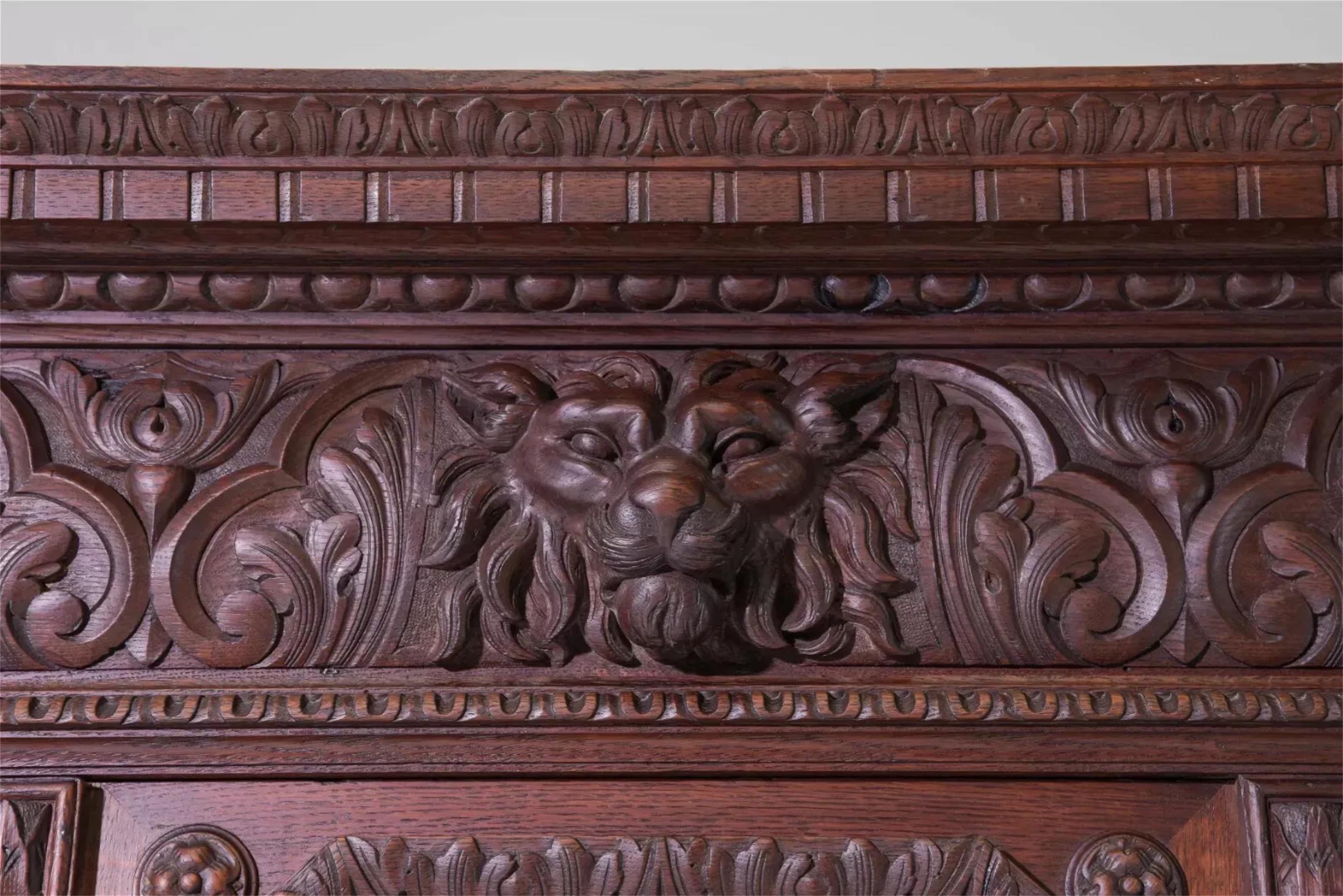 ¡¡¡1800's Antiguo estilo Luis XIII, Madera tallada, Torsión francesa, Armario!!! Francés en venta