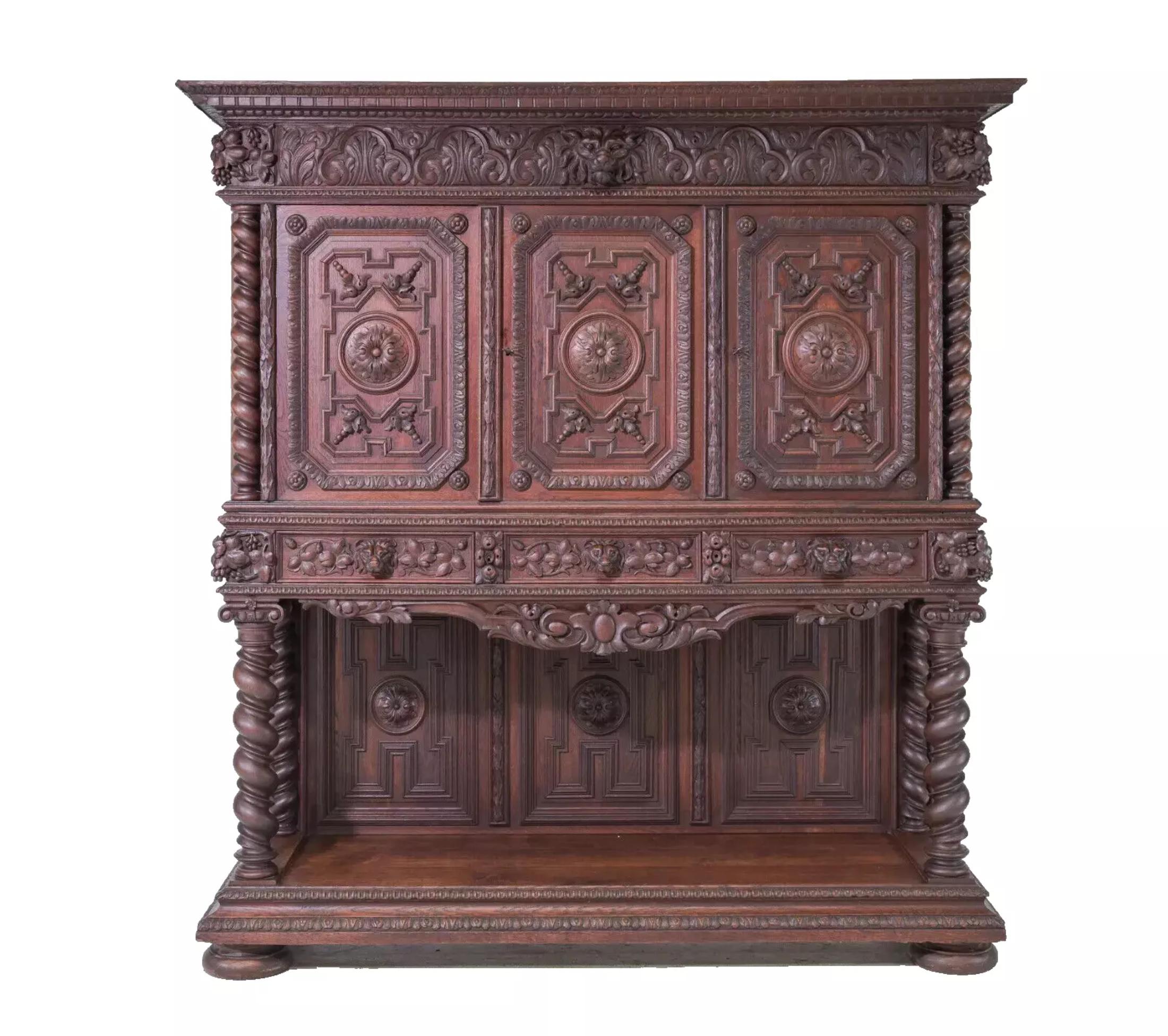 ¡¡¡1800's Antiguo estilo Luis XIII, Madera tallada, Torsión francesa, Armario!!! en venta 2