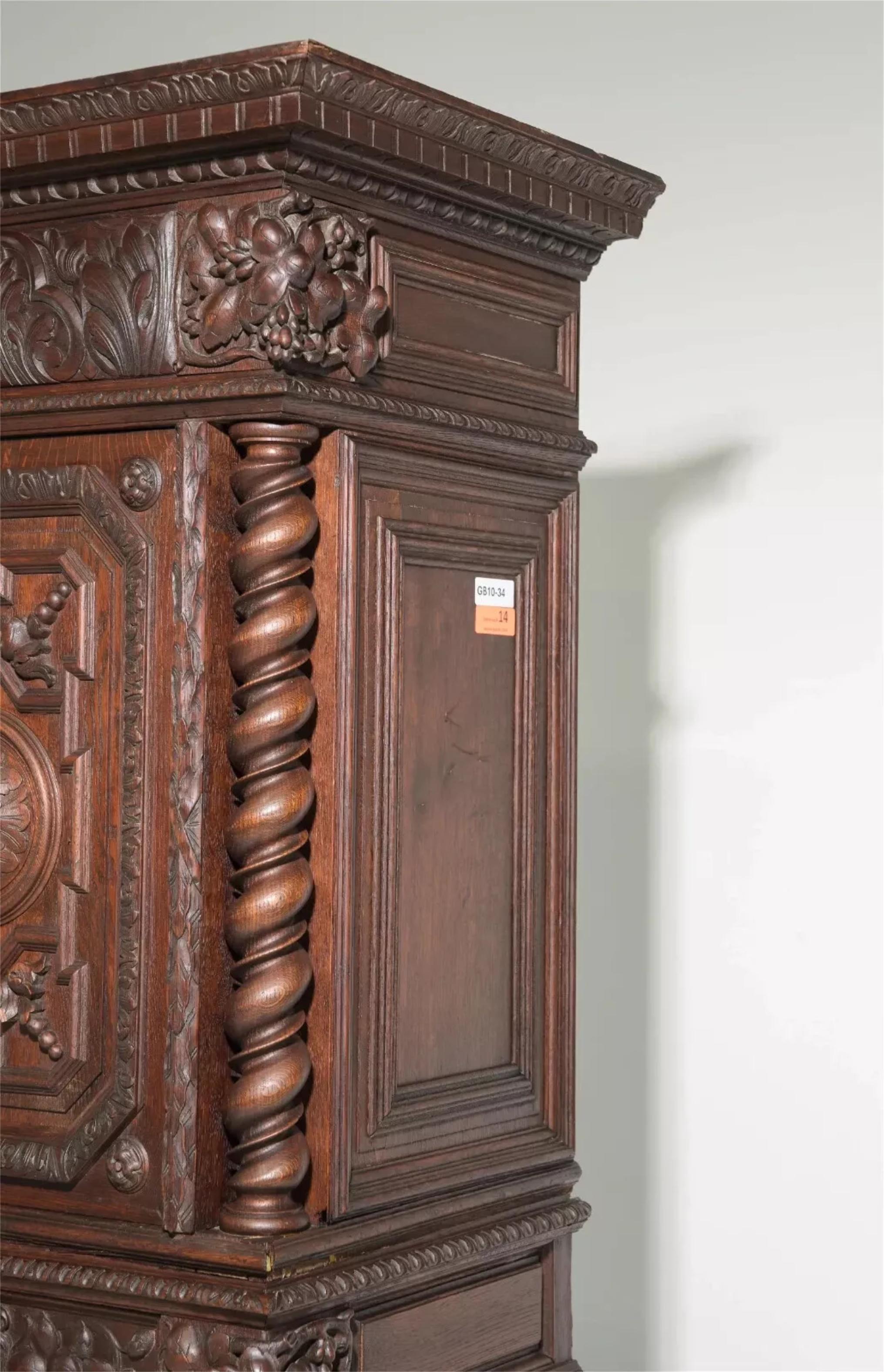 ¡¡¡1800's Antiguo estilo Luis XIII, Madera tallada, Torsión francesa, Armario!!! en venta 3