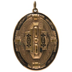 1800s Antique Victorian 10 Karat Yellow Gold Locket