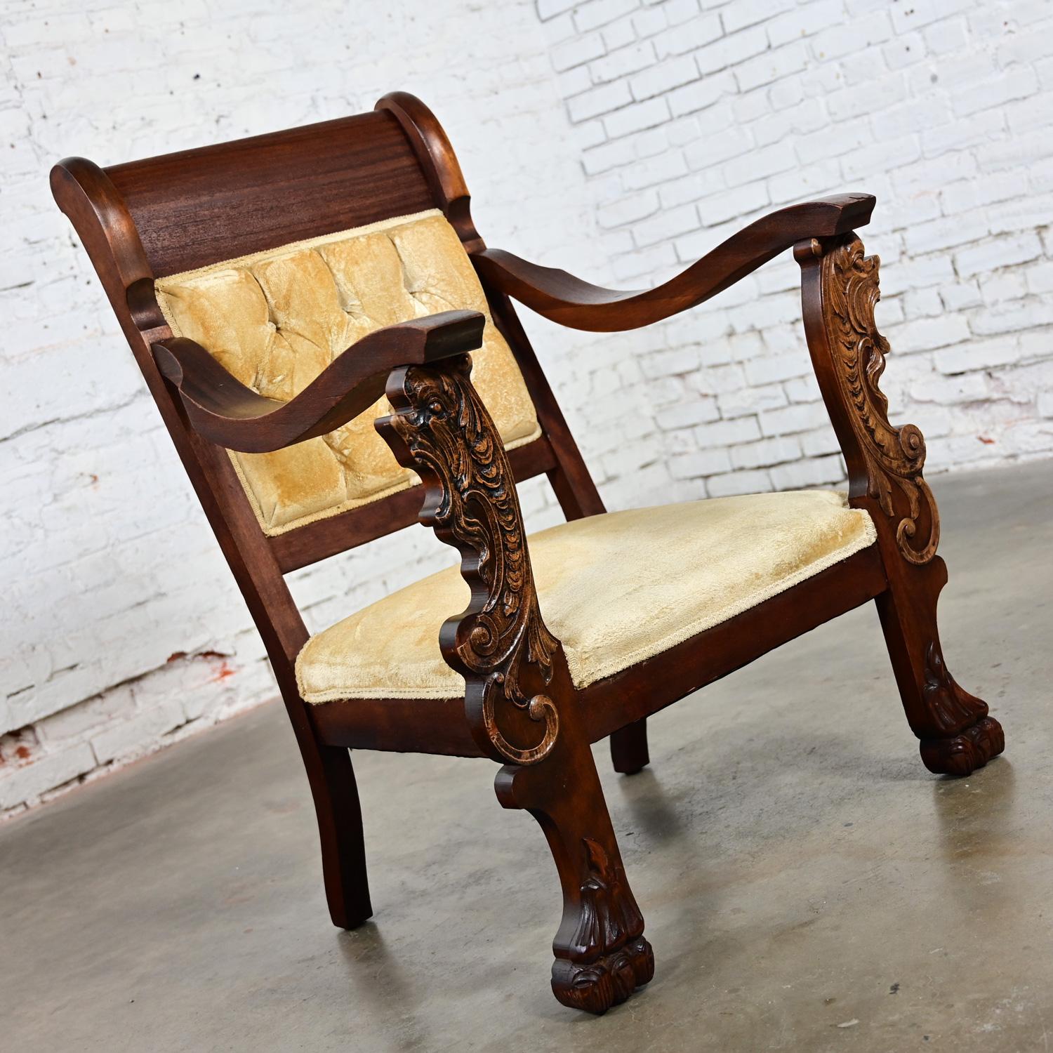 1800's Antique Victorian Mahogany Armchair Carved Figural Lion Heads & Claw Feet In Good Condition For Sale In Topeka, KS