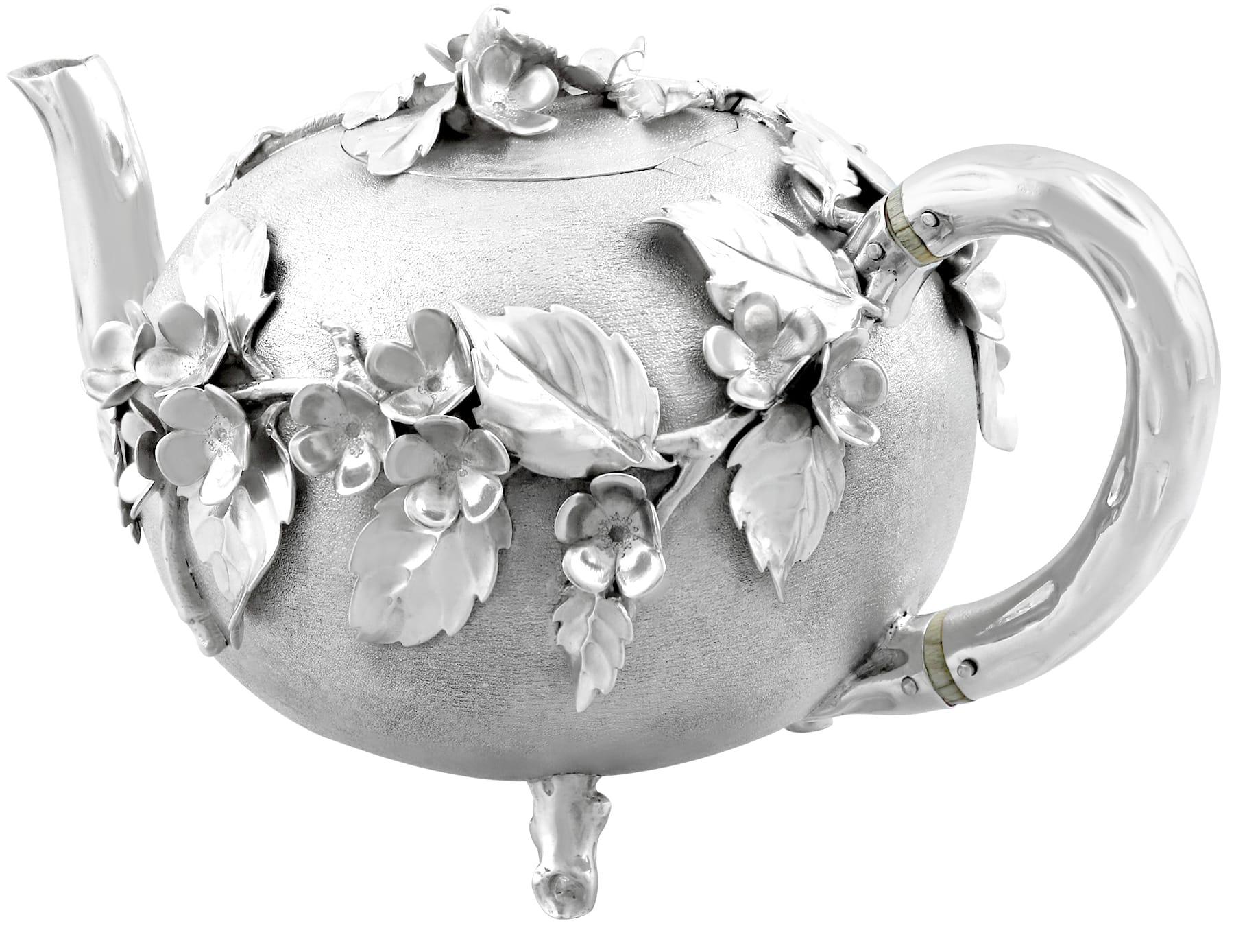 Mid-19th Century 1800s Antique William IV Sterling Silver Teapot by Charles Fox II 