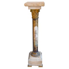 1800s Sèvres Porcelaine Française Sculptée Bronze Doré Pedestal Peint à la Main