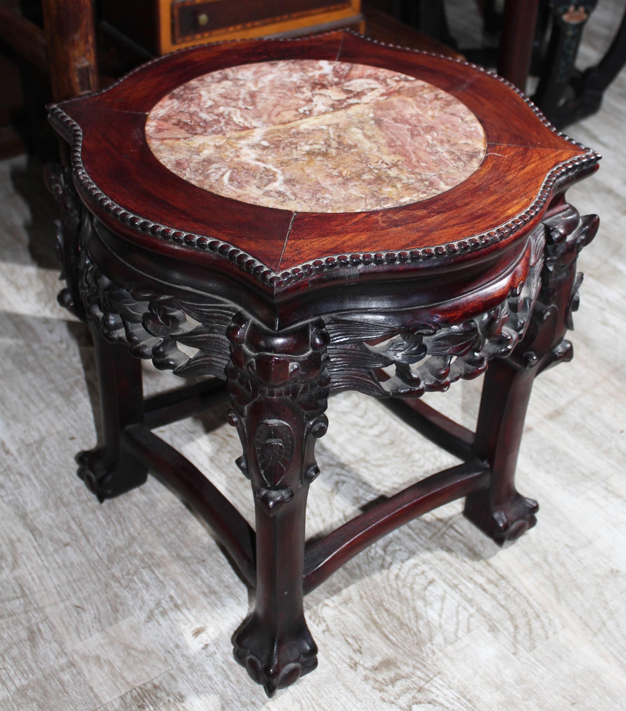 1800s Chinese Wooden Pedestal Base with Stone Top In Good Condition In Marbella, ES