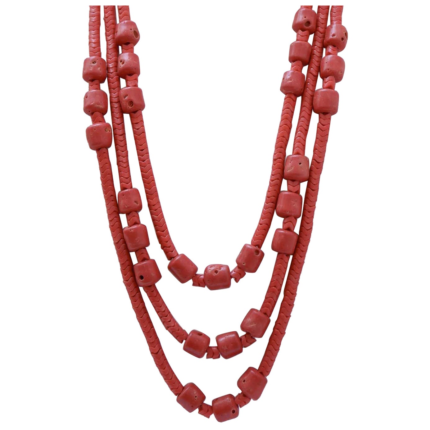 Collier de corail des années 1800