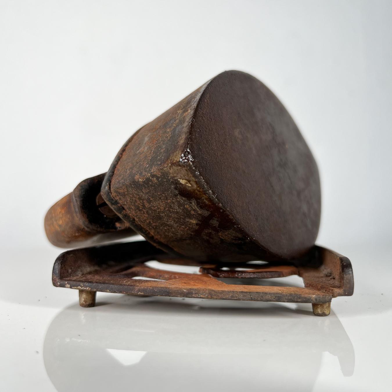 1800s Distressed Antique Iron with Decorative Iron Rest 2