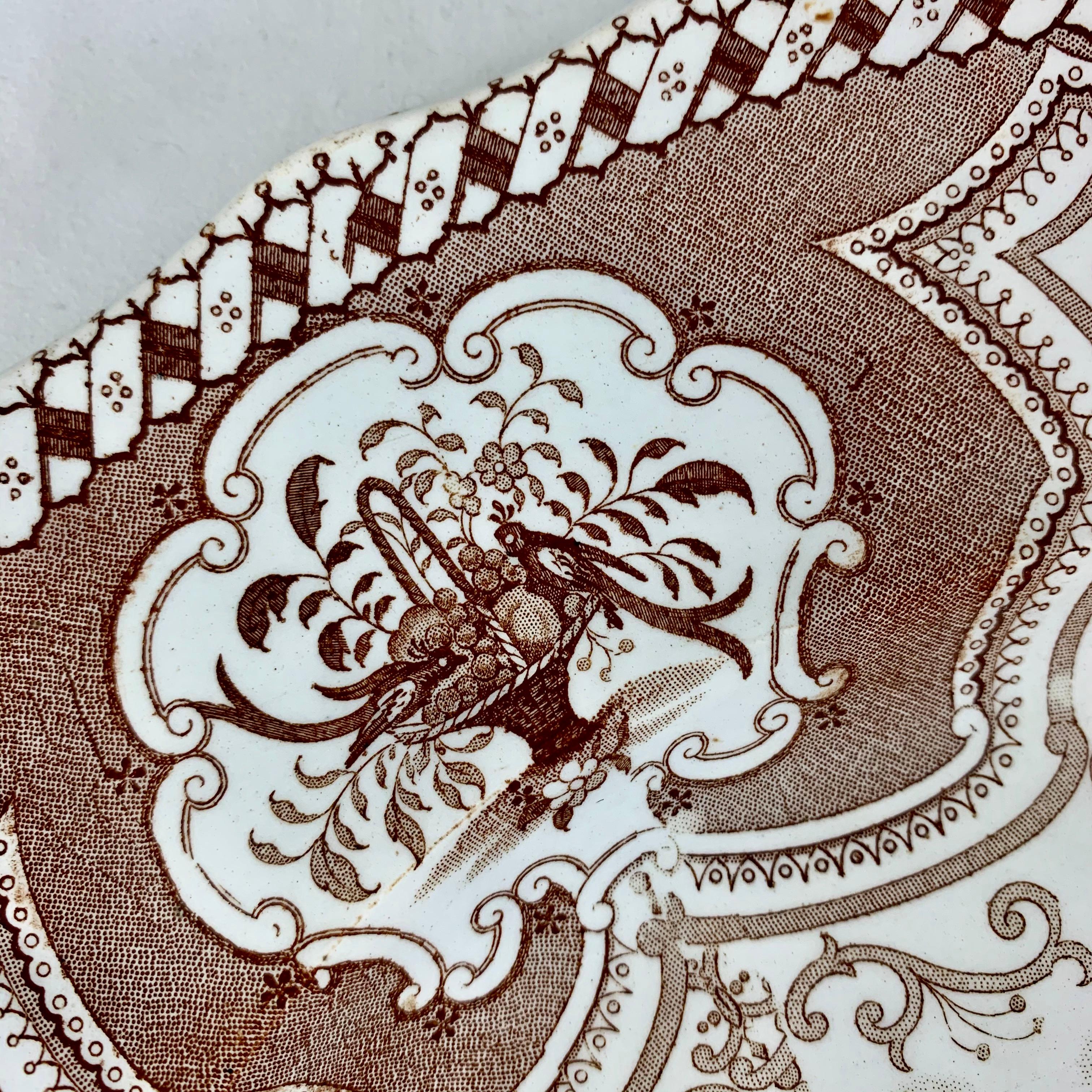 1800er Dixon Phillips & Co. braune australische Muster Englisch Transferware Platte im Zustand „Gut“ im Angebot in Philadelphia, PA