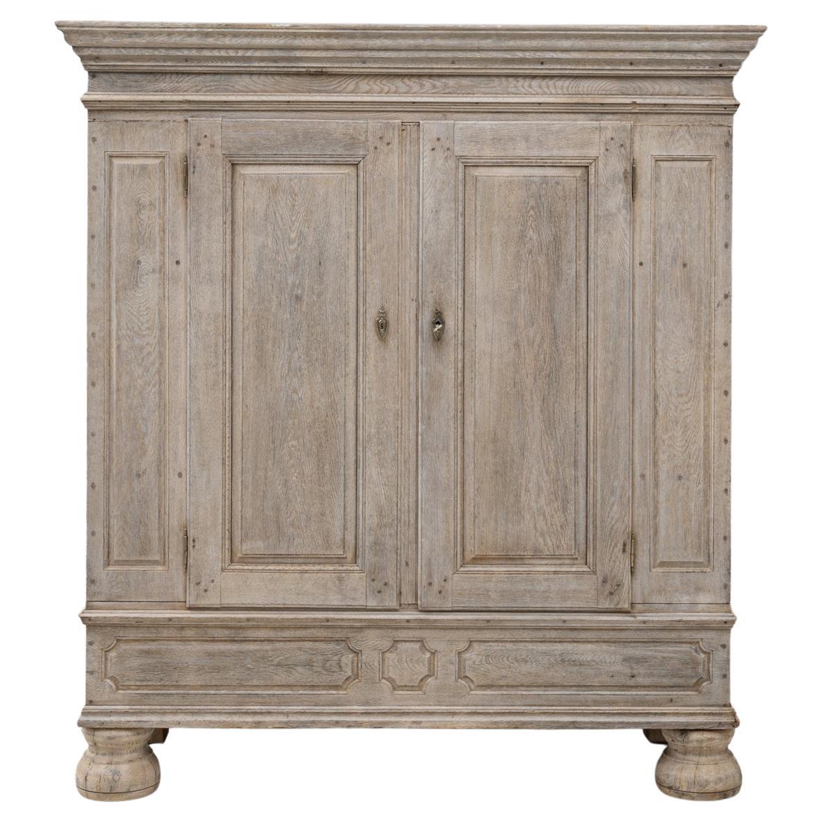 Mobile in Oak del 1800 in vendita