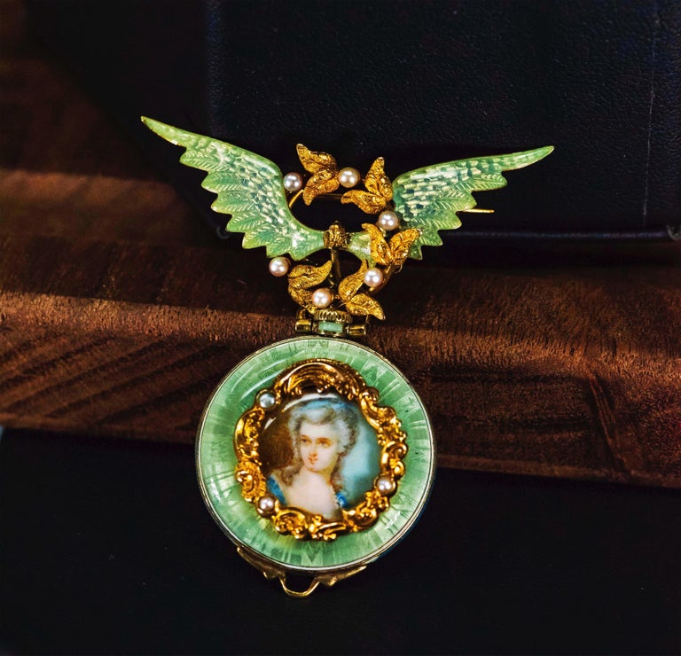 1800s French Art Nouveau Enamel Angel Winged Flower Pearl Wreath Pendant Watch For Sale 4