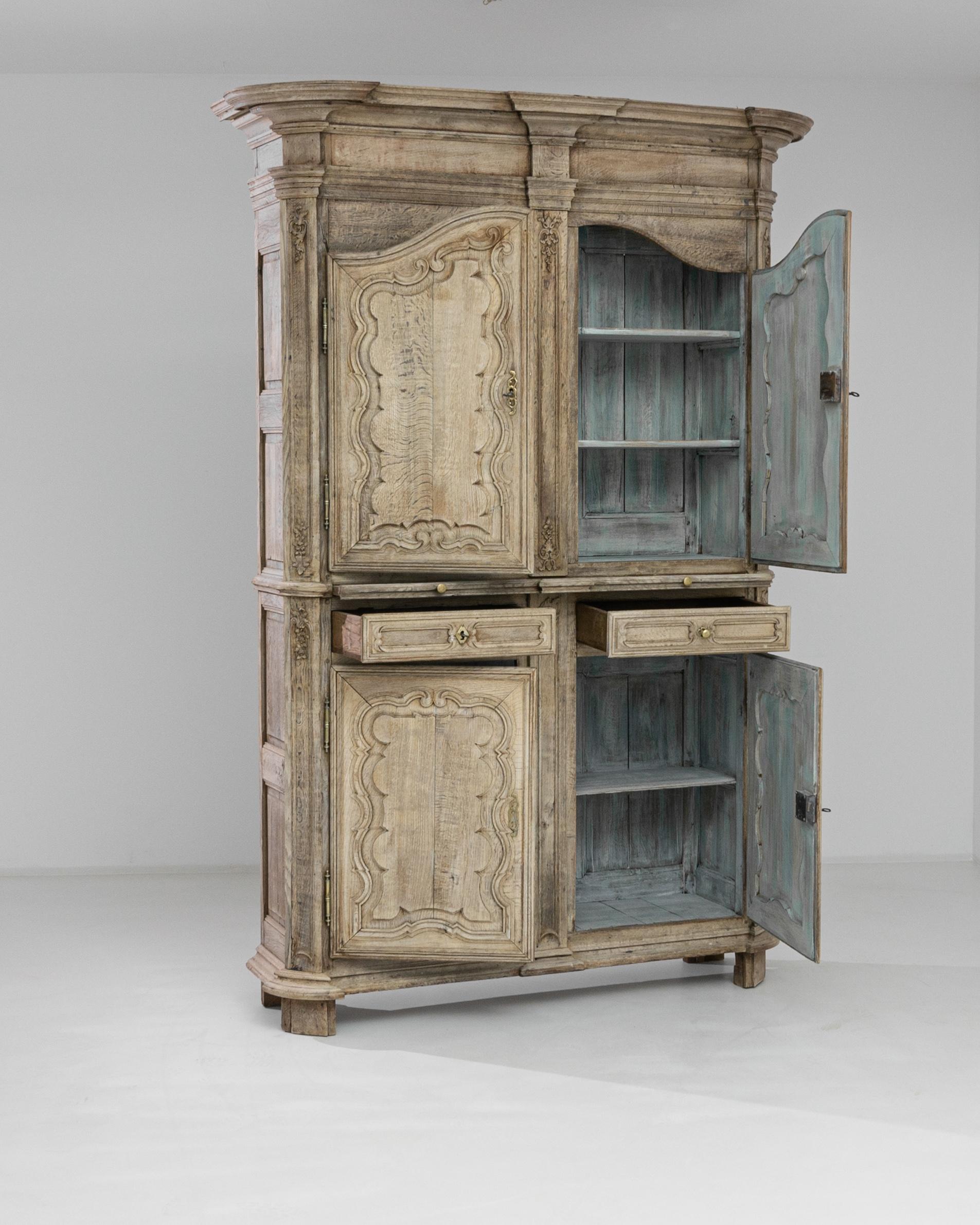 Wood 1800s French Bleached Oak Armoire For Sale
