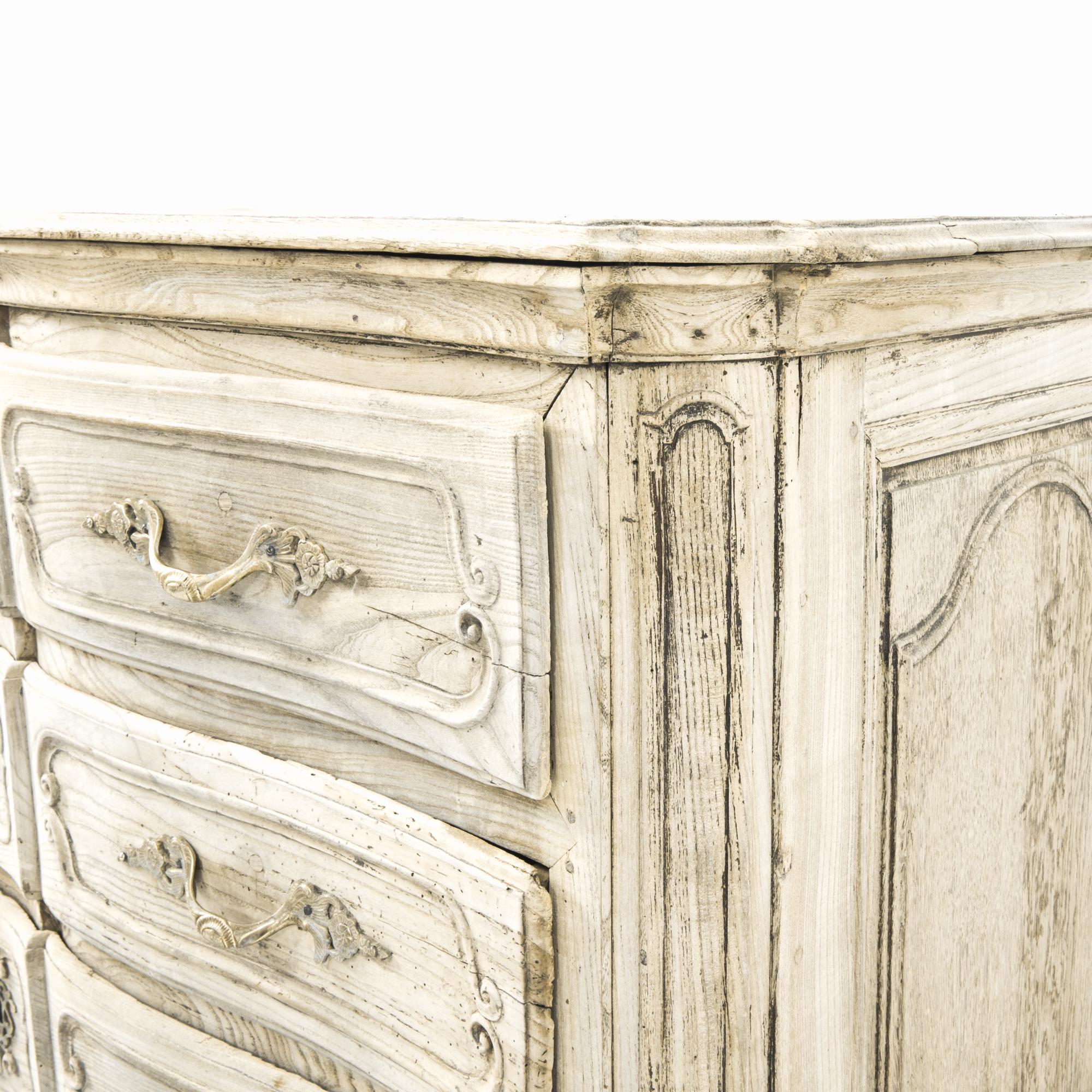 1800s French Bleached Oak Drawer Chest 1
