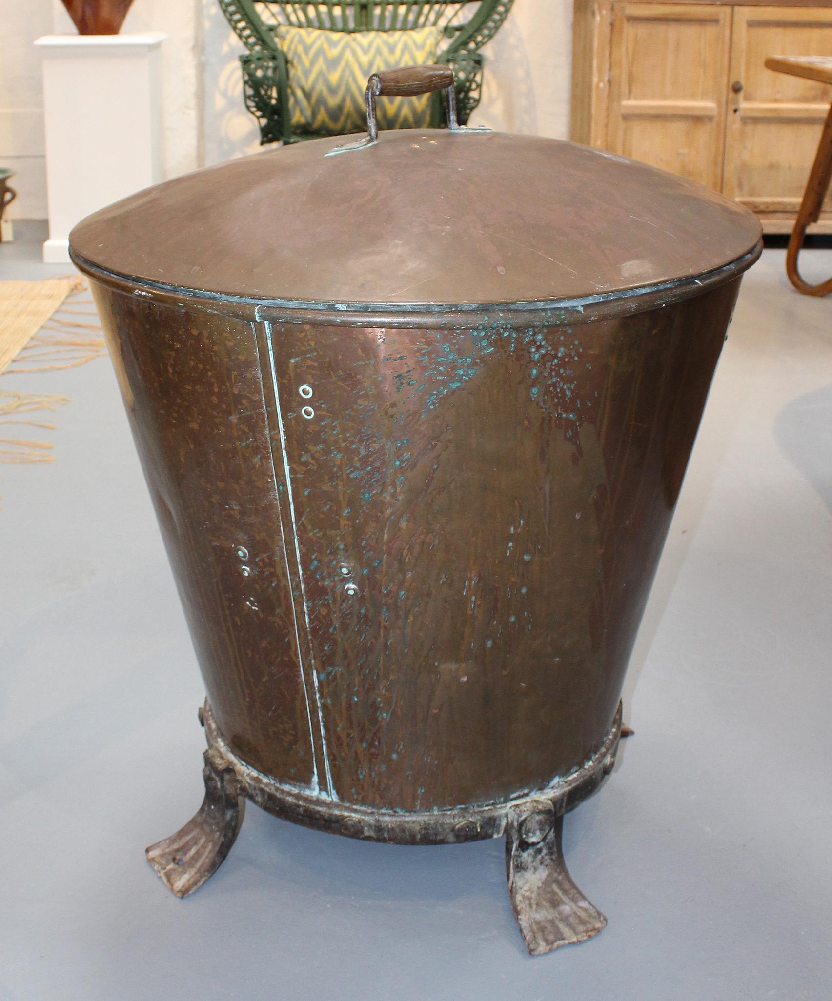 copper boiler with lid