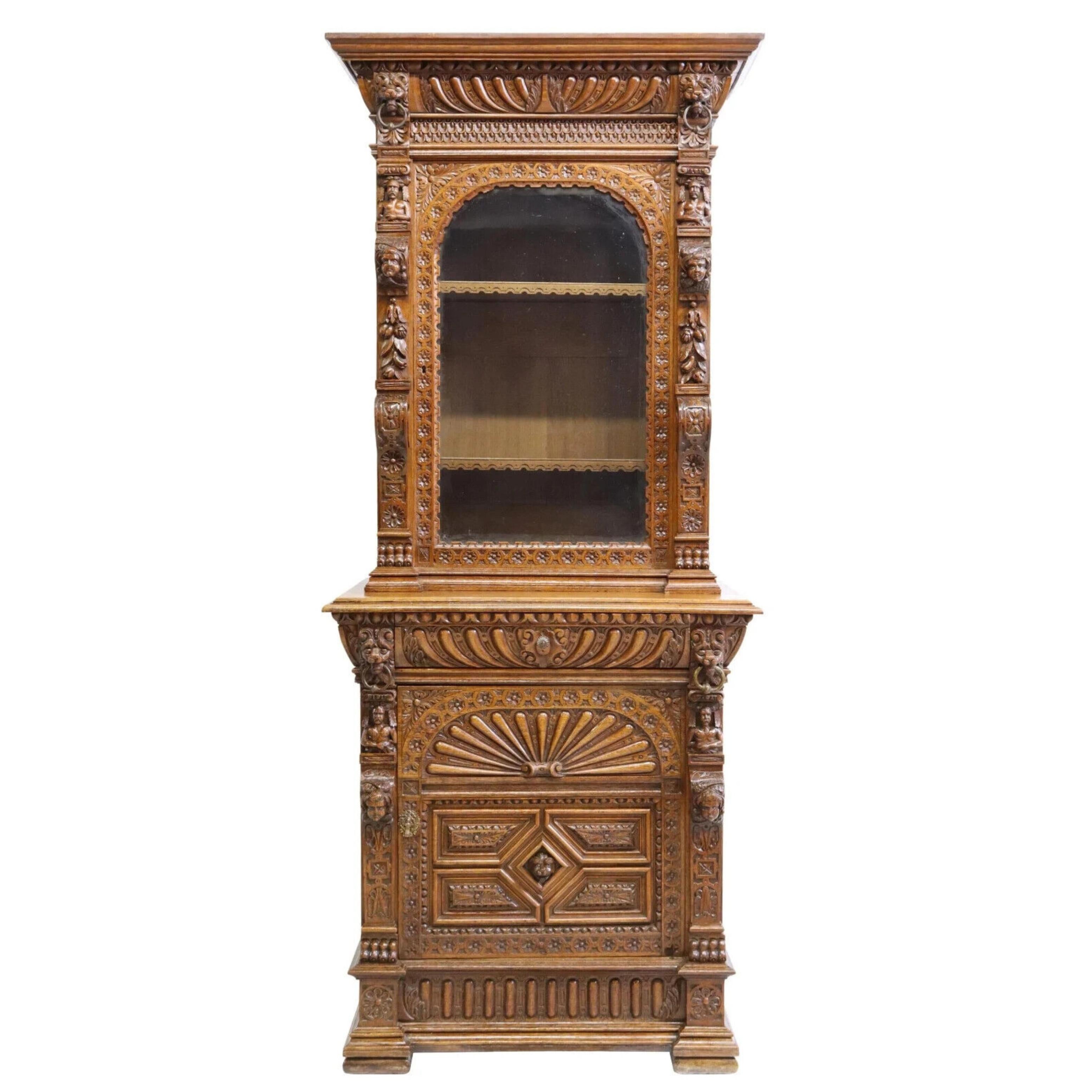Beautiful Cabinet, French Renaissance Revival, Carved Oak, Glazed Door, Lion Mask,  19th Century, 1800s! Beautiful carvings and color!

French Renaissance Revival oak cabinet, late 19th c., molded cornice, carved lion mask with captured ring, glazed