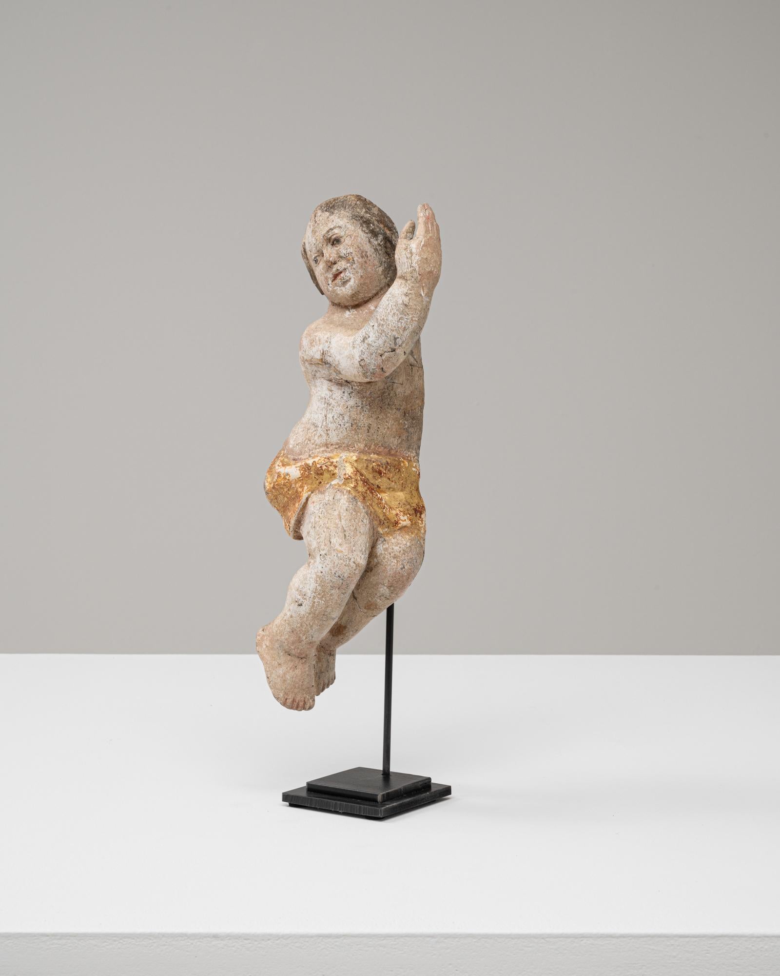 Angelo francese del 1800 in legno su base metallica In condizioni buone in vendita a High Point, NC