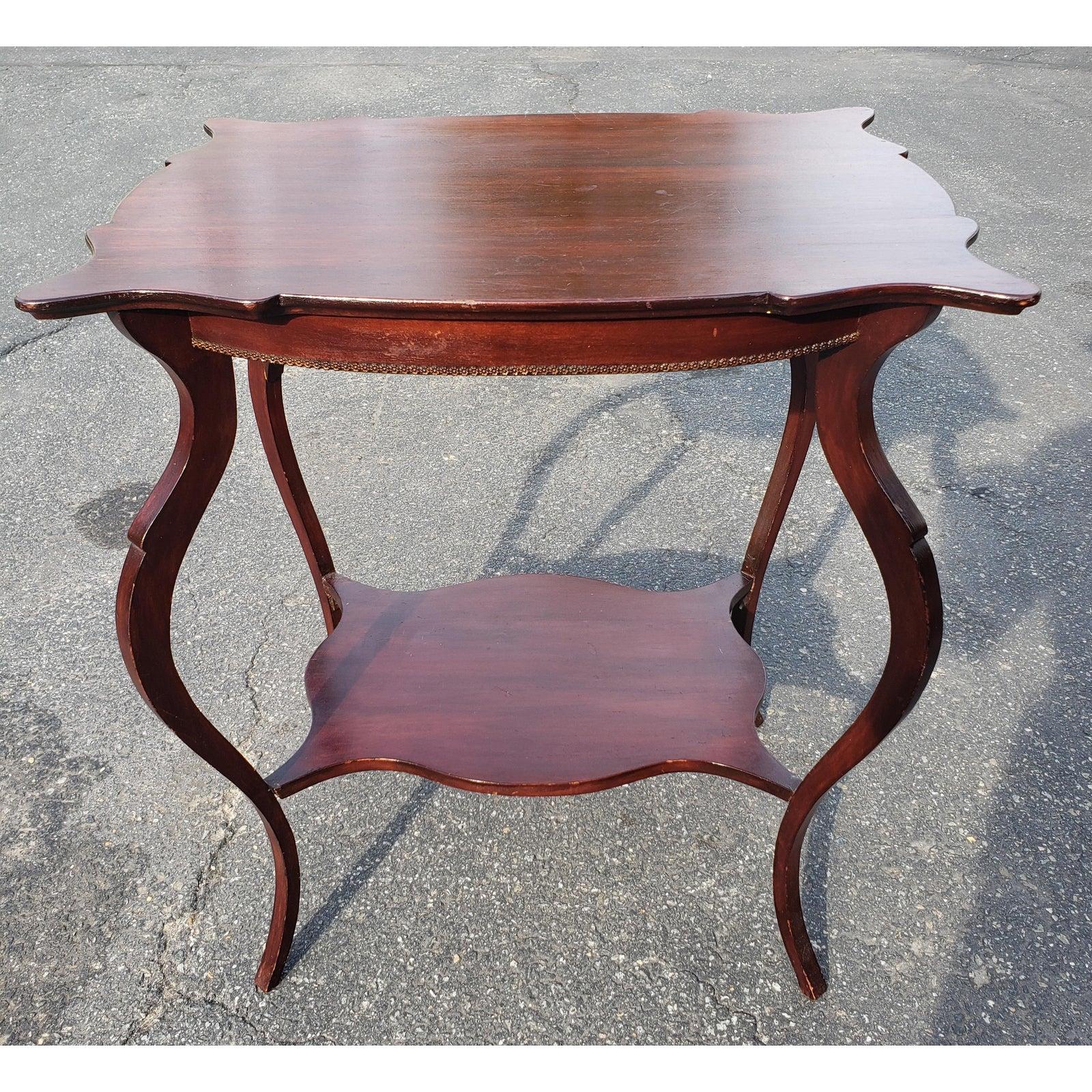 1800s Georgian Solid Mahogany Accent Table For Sale 1