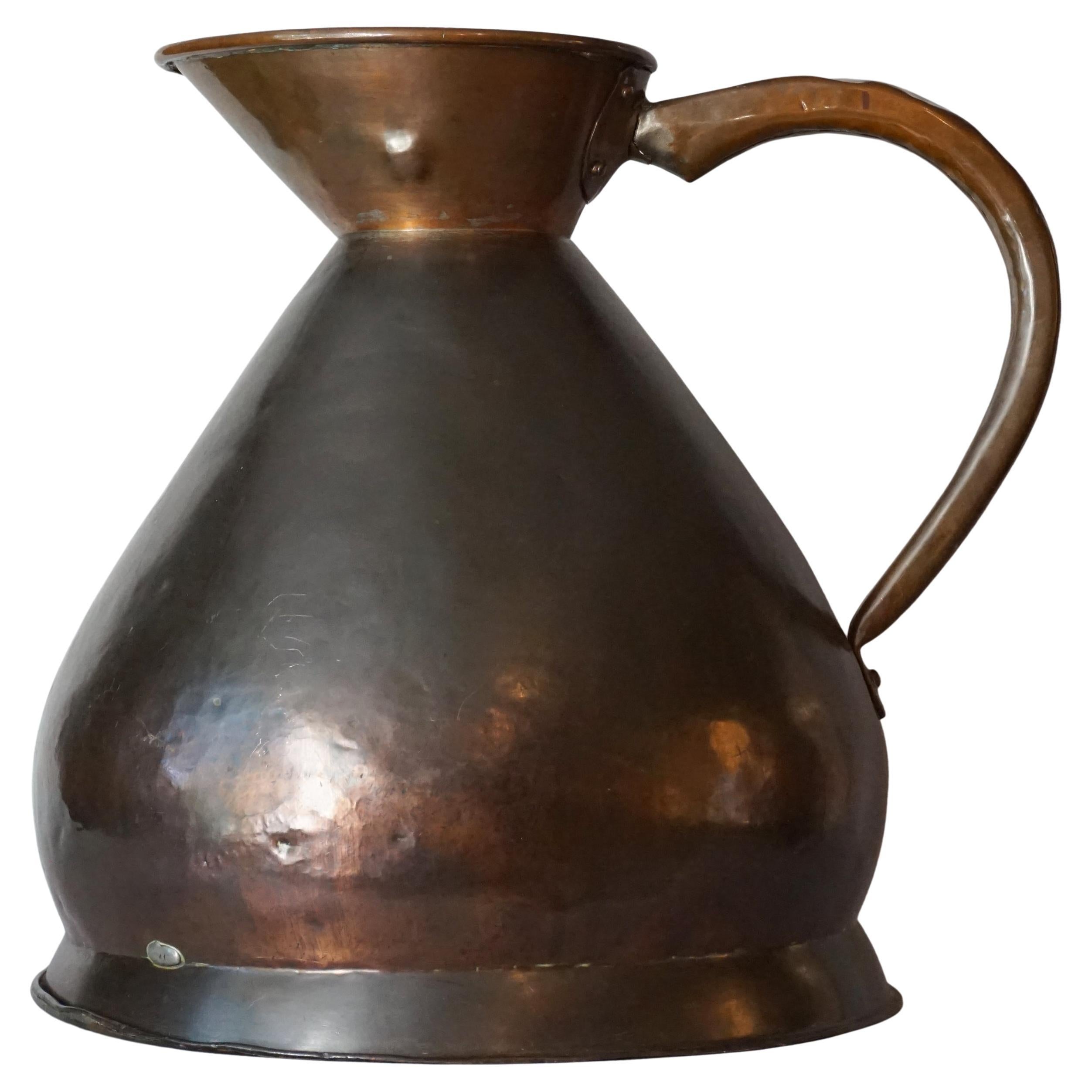 1800s Giant English Hammered Copper Georgian 5 Gallon Haystack Jug or Pitcher For Sale